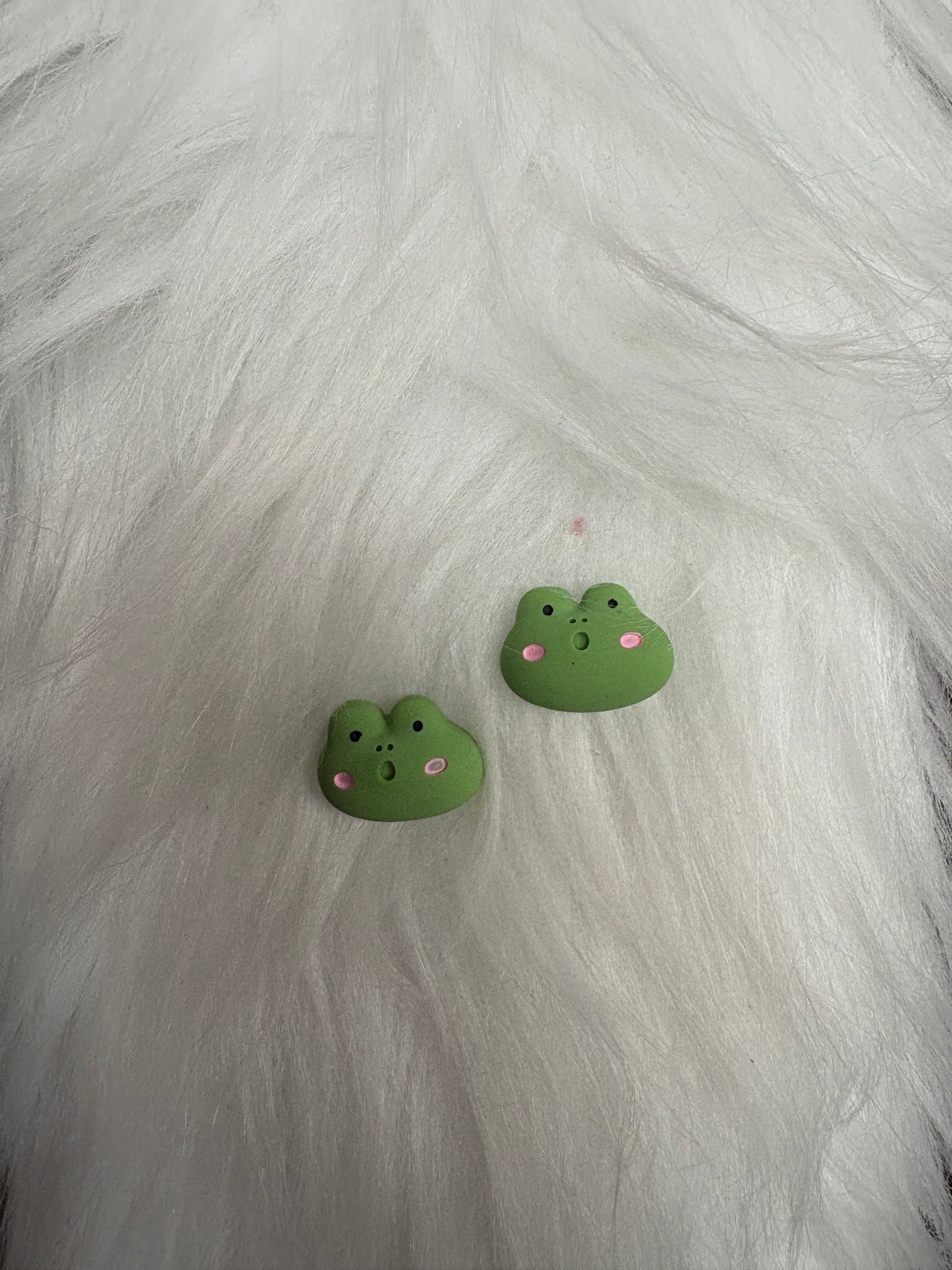 Adorable Green Frog Stud Earrings