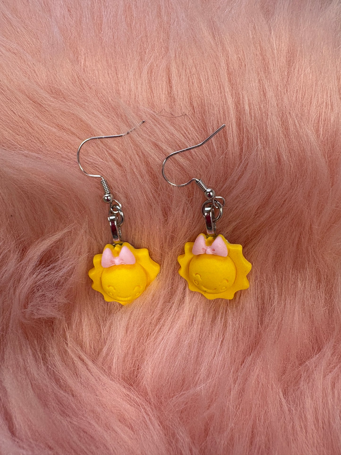 Adorable Smiling & Sunny Sun Wire Earrings