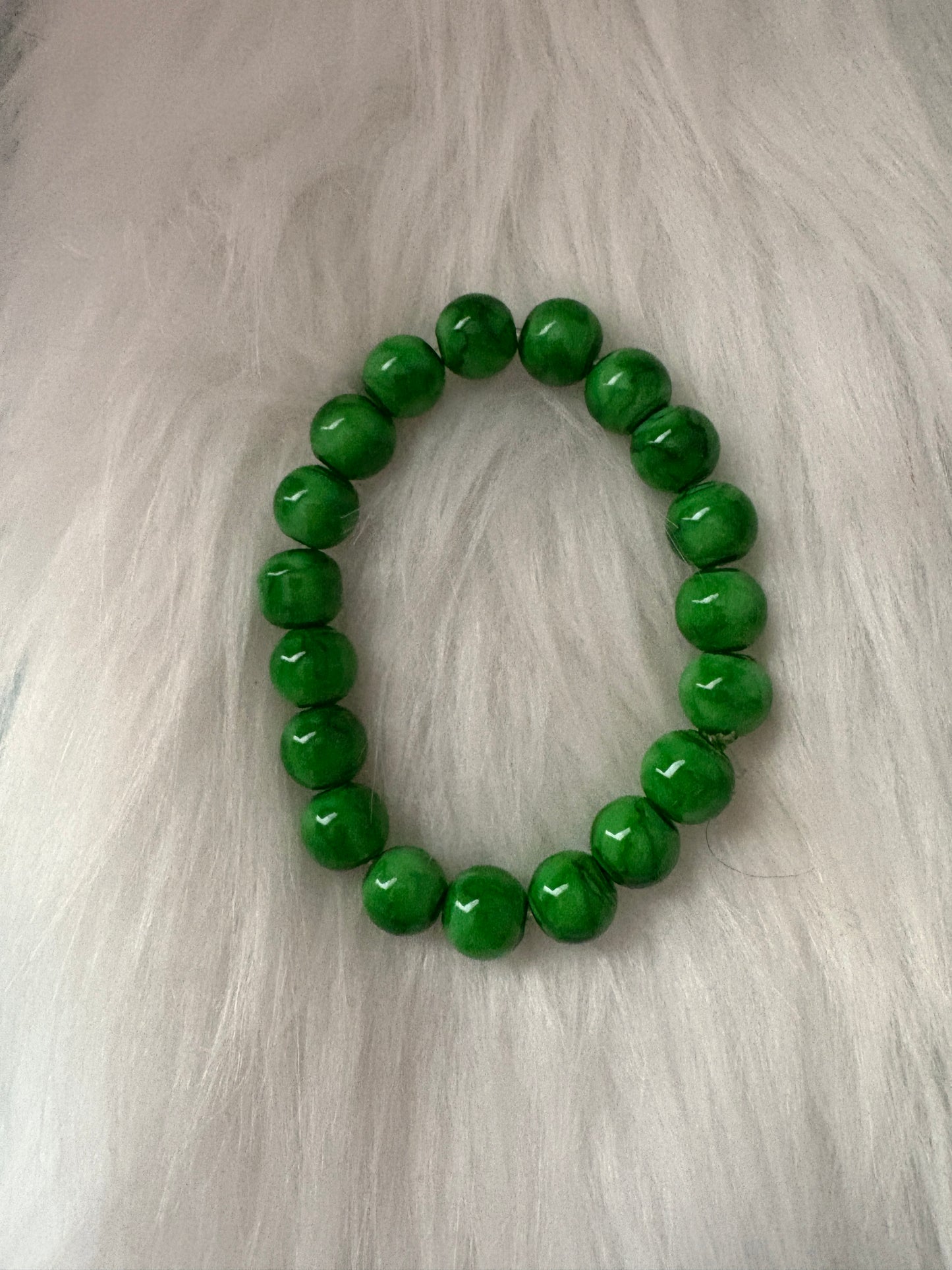 Green Splatter Round Beaded Bracelet