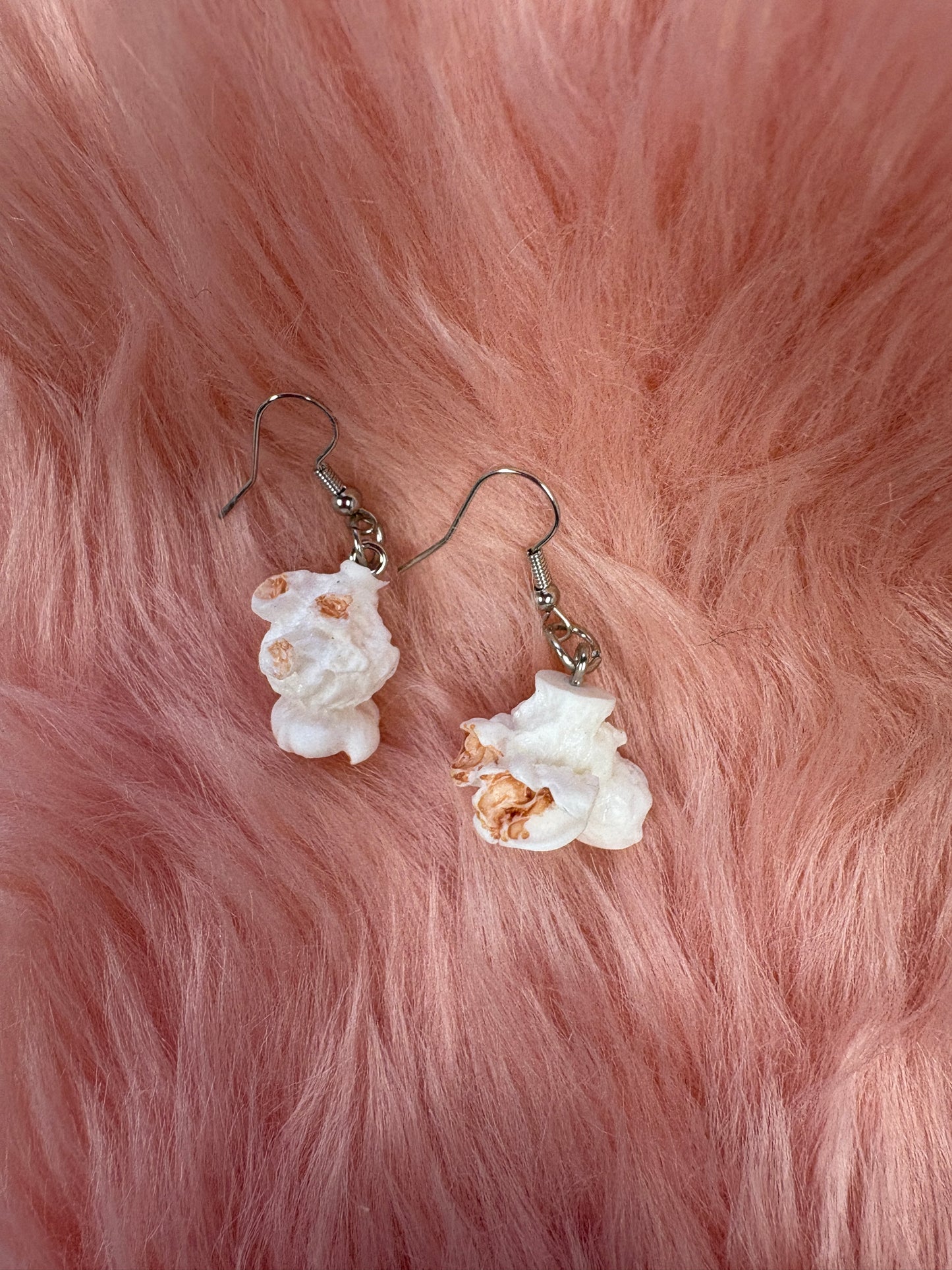 White Popcorn Wire Earrings