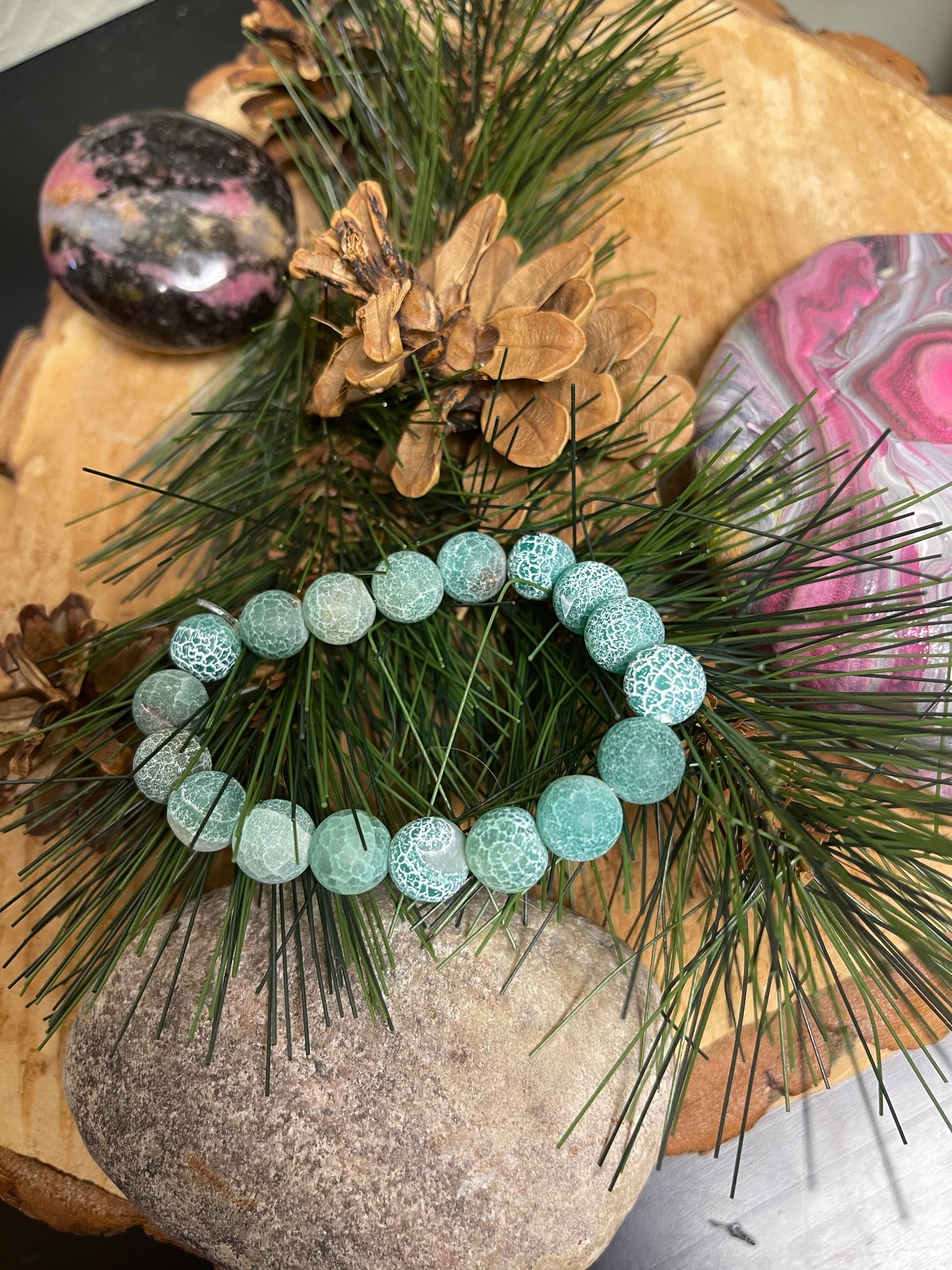 Green Agate Crackle Beaded Elastic/Stretch BraceletPink tiful of LOVE