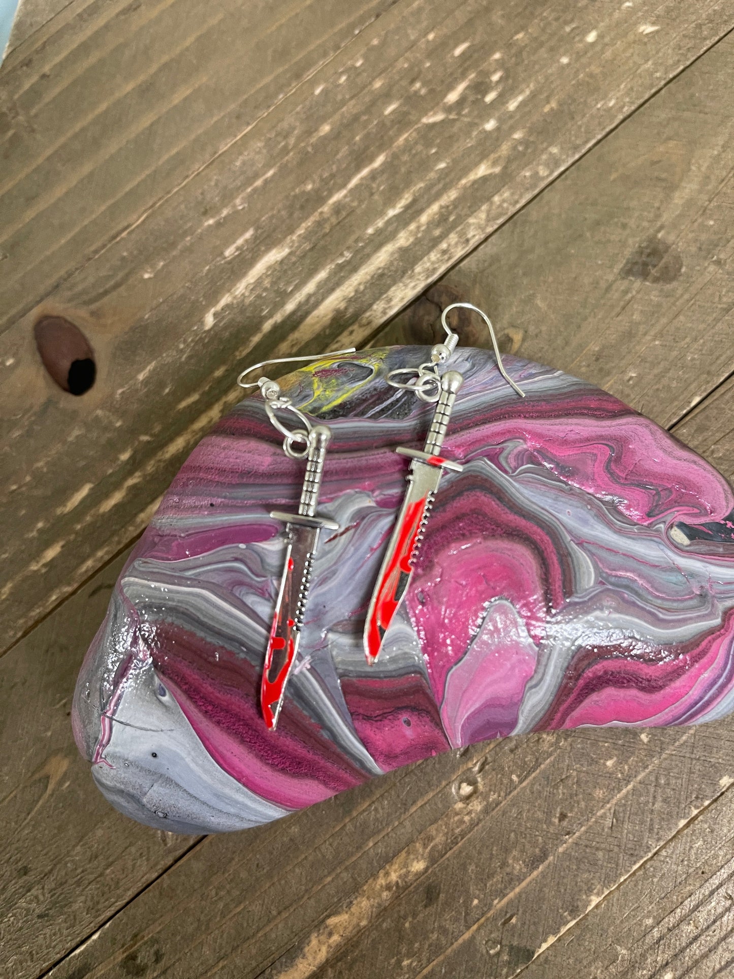 Bloody Hunting knife Charm Wire EarringPink tiful of LOVE