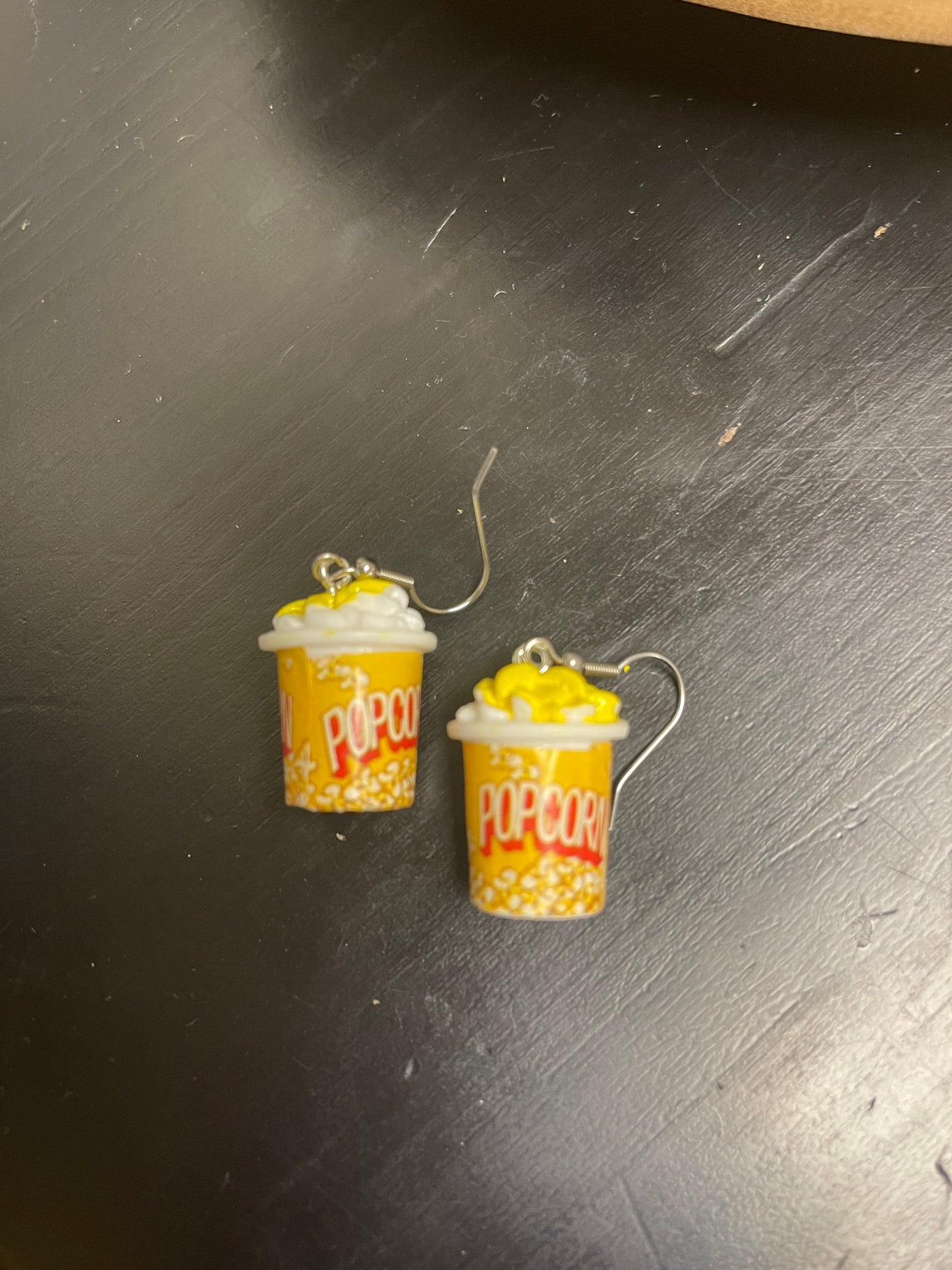 Popcorn Wire EarringsPink tiful of LOVE
