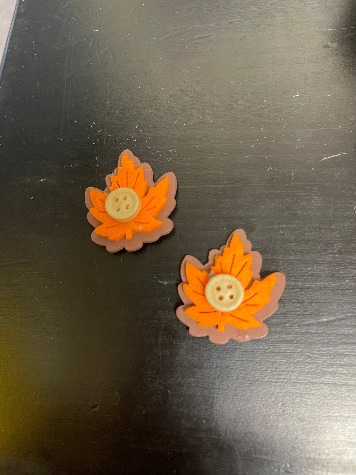 Leaf and Button Wood Stud EarringsPink tiful of LOVE