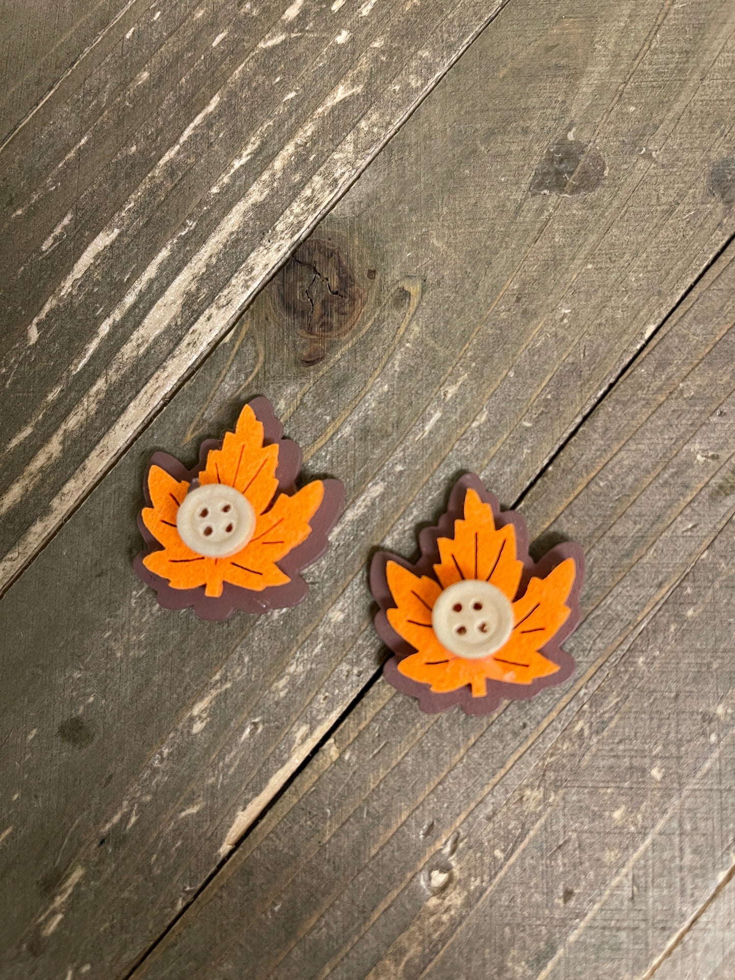 Leaf and Button Wood Stud EarringsPink tiful of LOVE