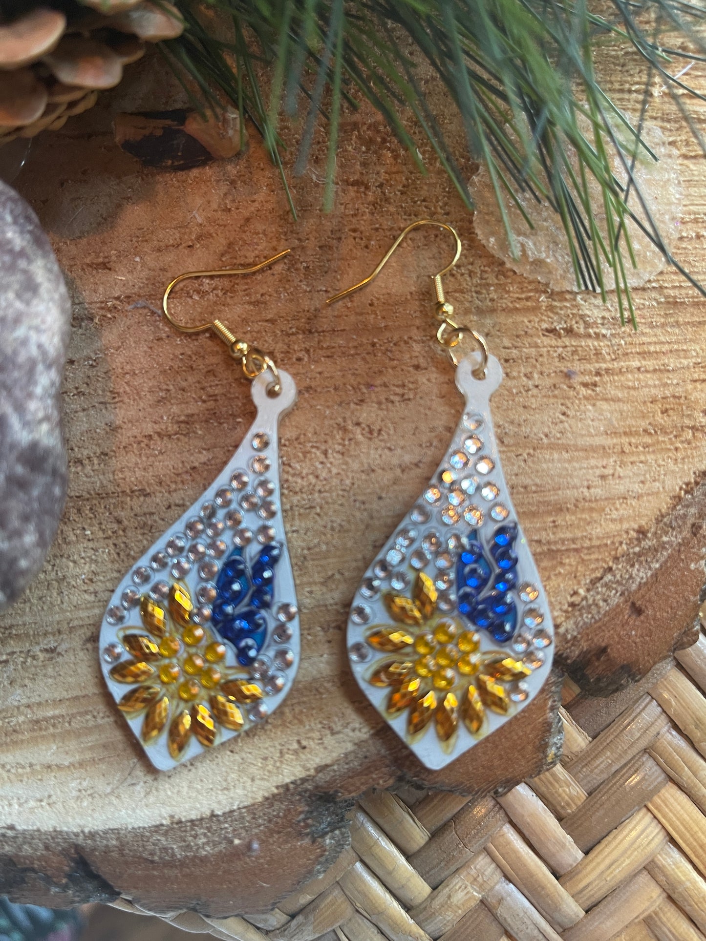 Floral; Flower ExquisiteDiamond Painting; wire EarringsPink tiful of LOVE