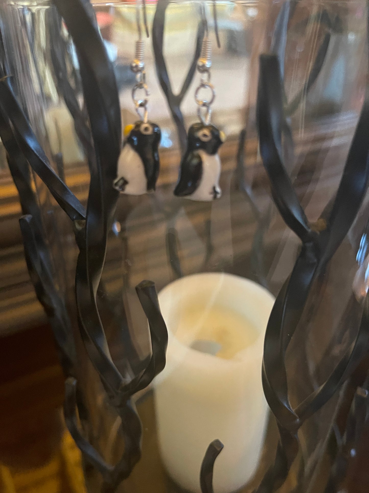 Penguin charm Wire EarringPink tiful of LOVE