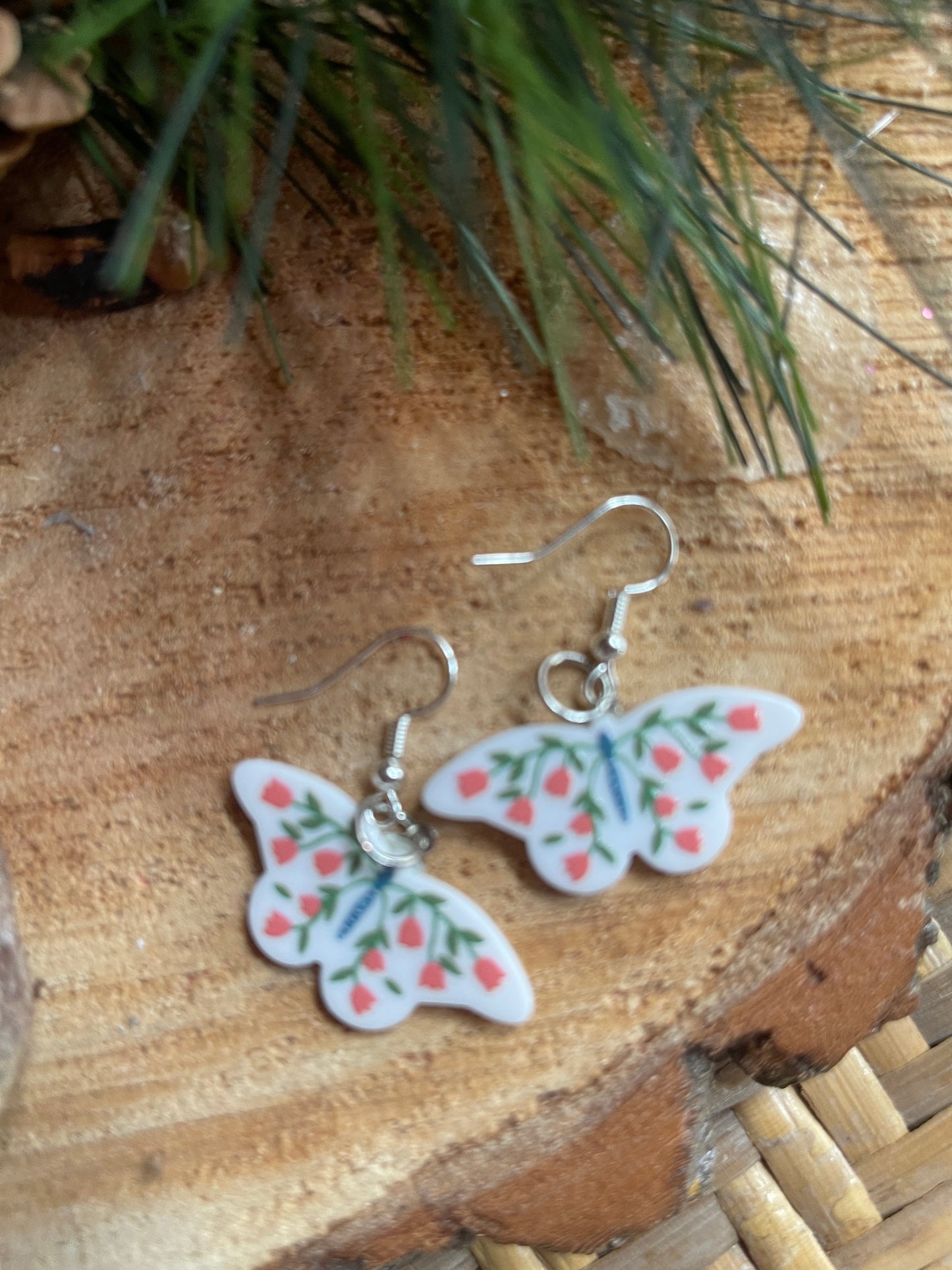 WHITE  Floral Butterfly charm Wire EarringPink tiful of LOVE