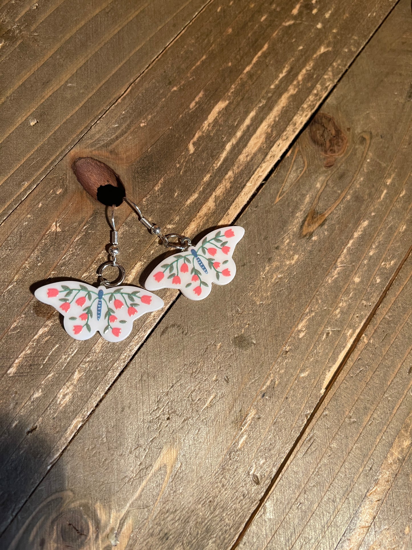 WHITE  Floral Butterfly charm Wire EarringPink tiful of LOVE