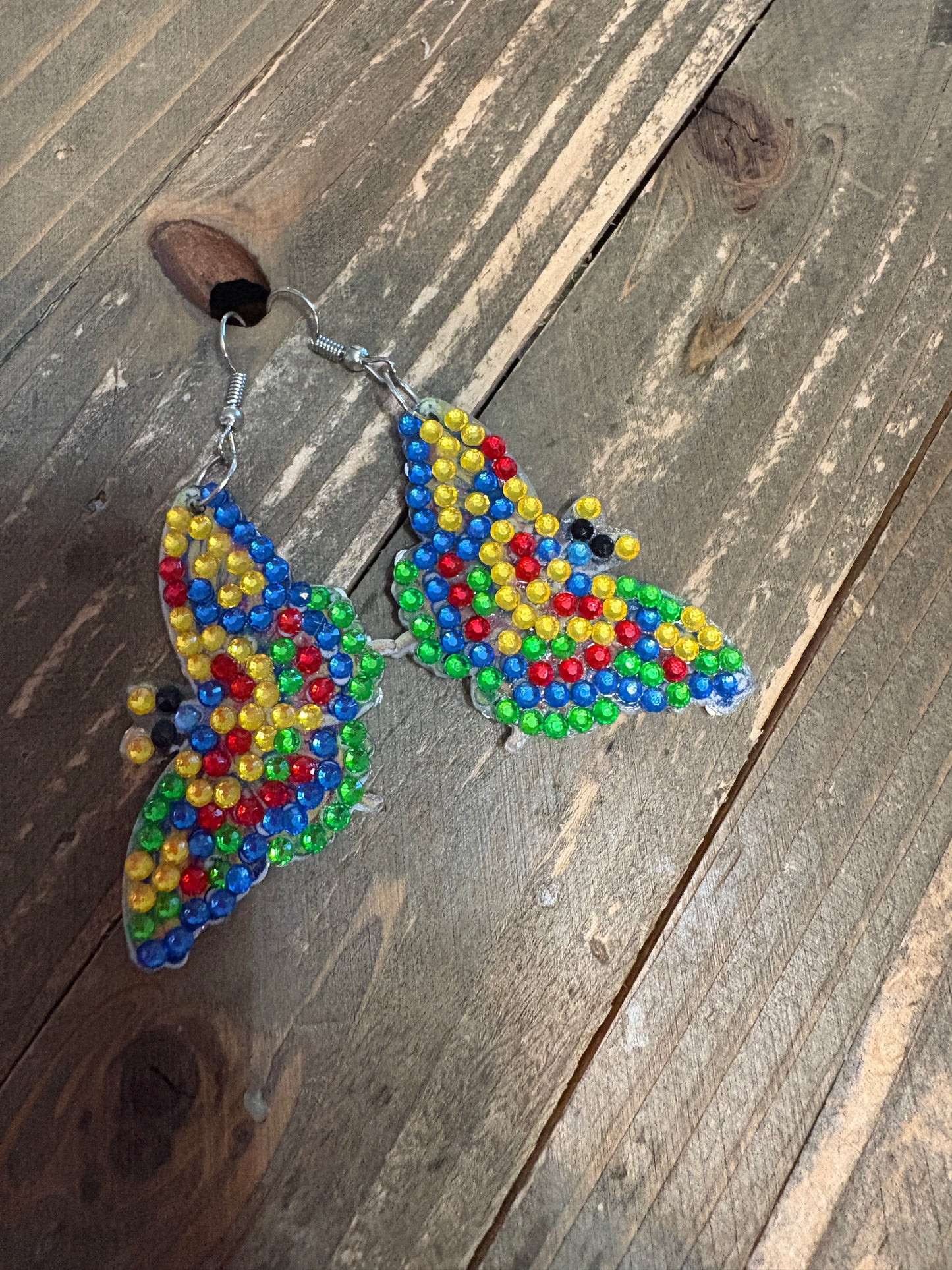 🦋 Diamond Art Butterfly Earrings -18