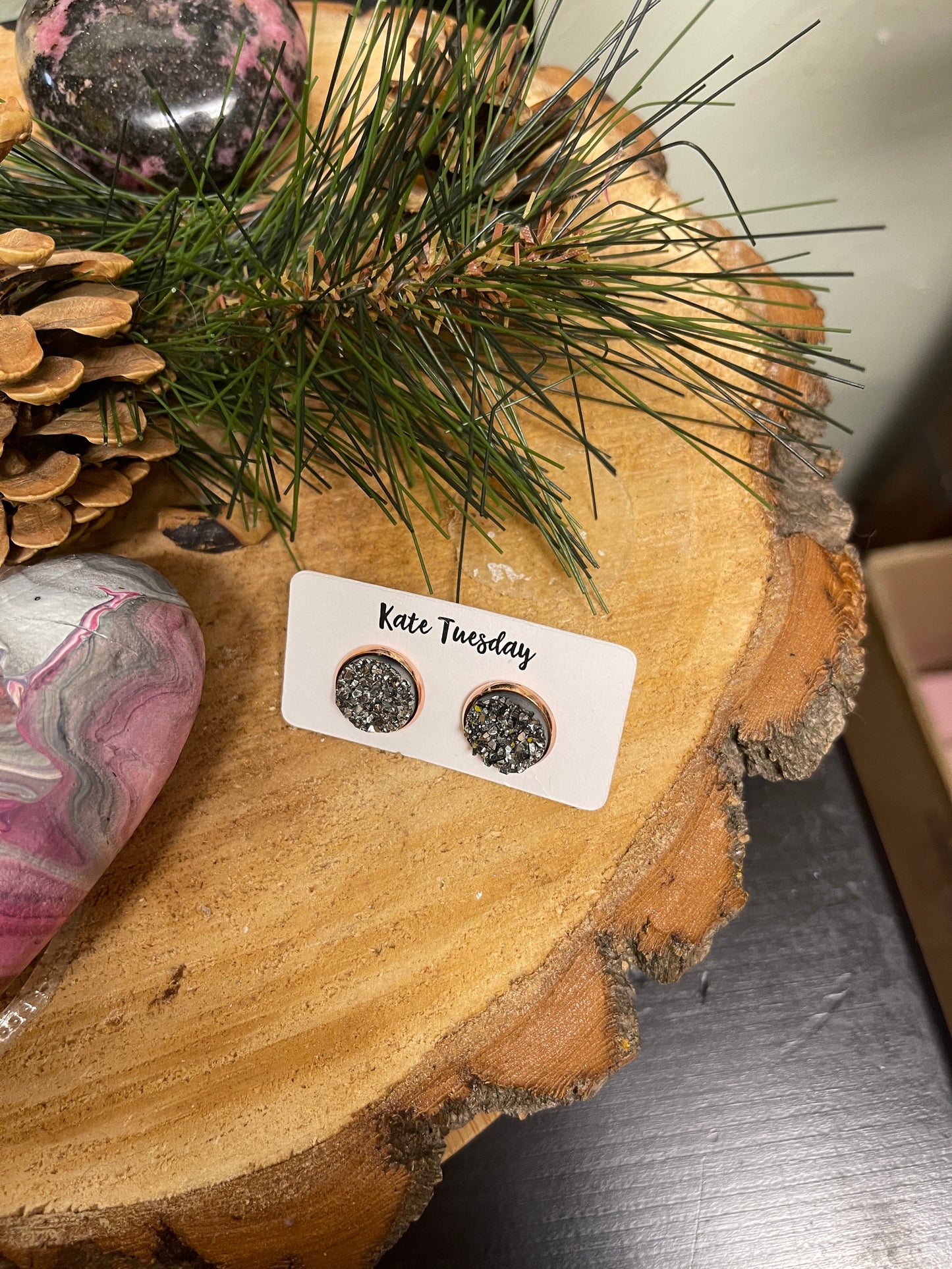 Sparkly Druzy Stud Earrings (4 colors to choose)Pink tiful of LOVE