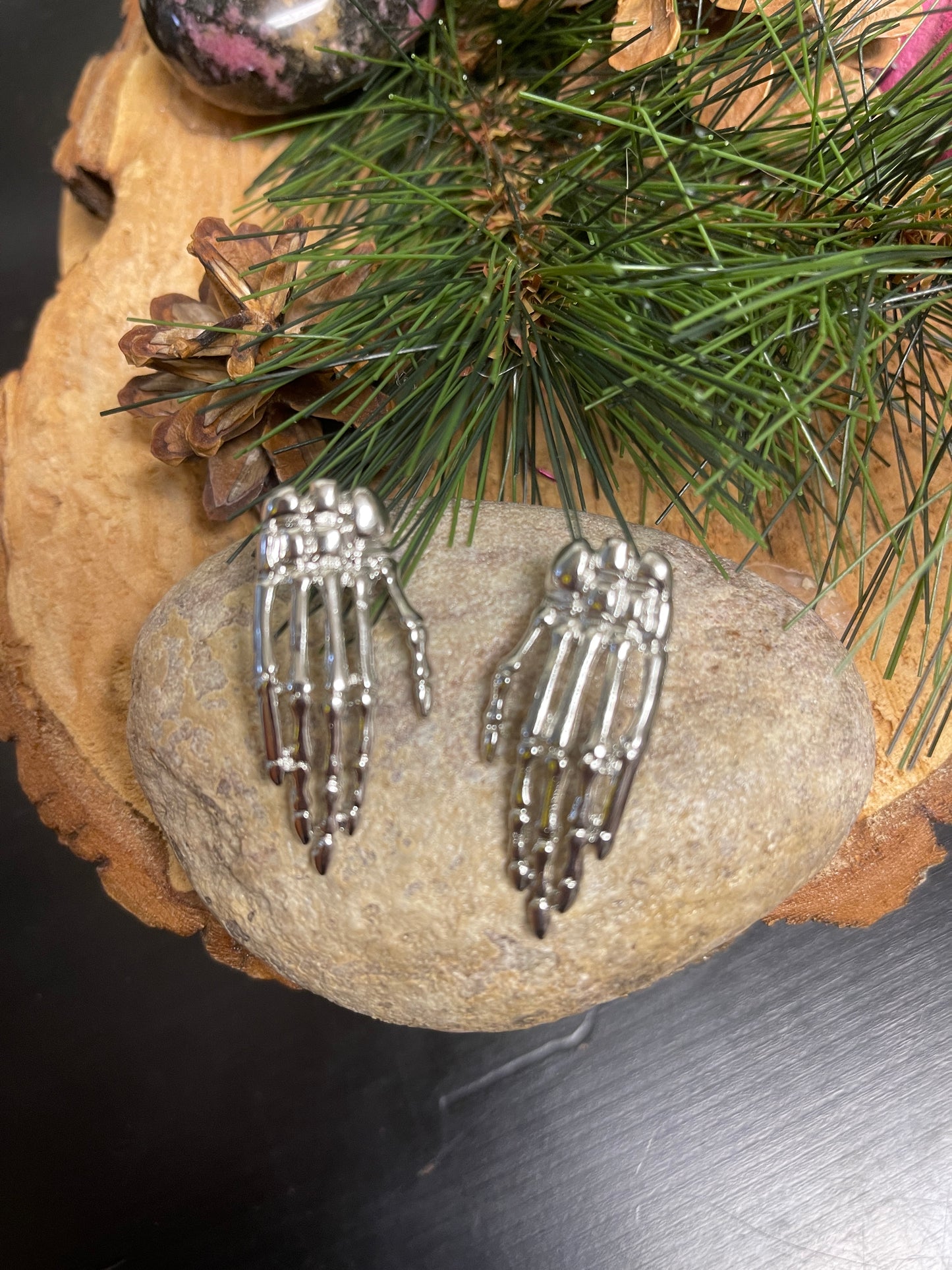 Halloween Skeleton Hands stud earringsPink tiful of LOVE