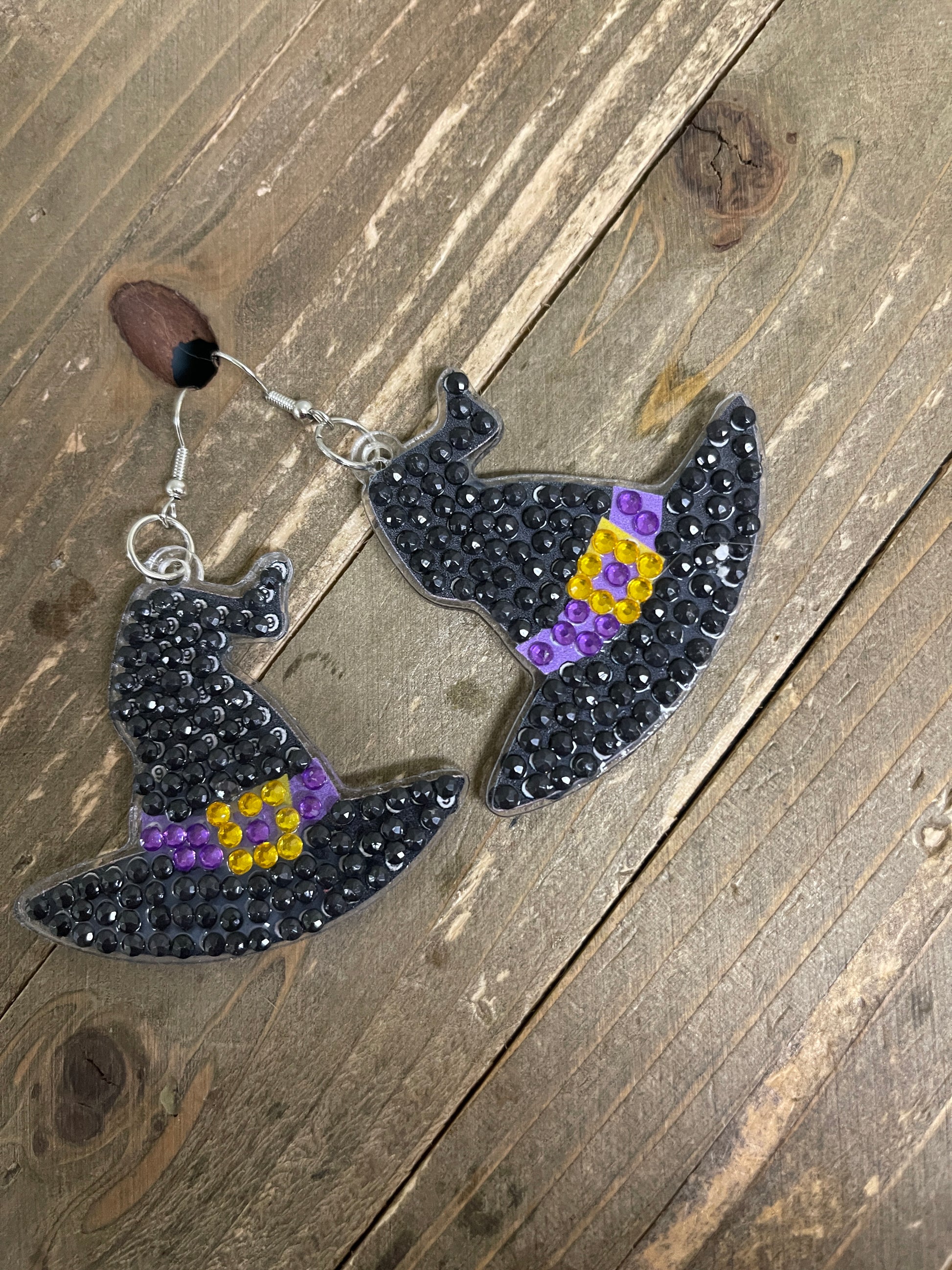 Halloween theme; Witch's Hat; Diamond Painting; Wire EarringsPink tiful of LOVE