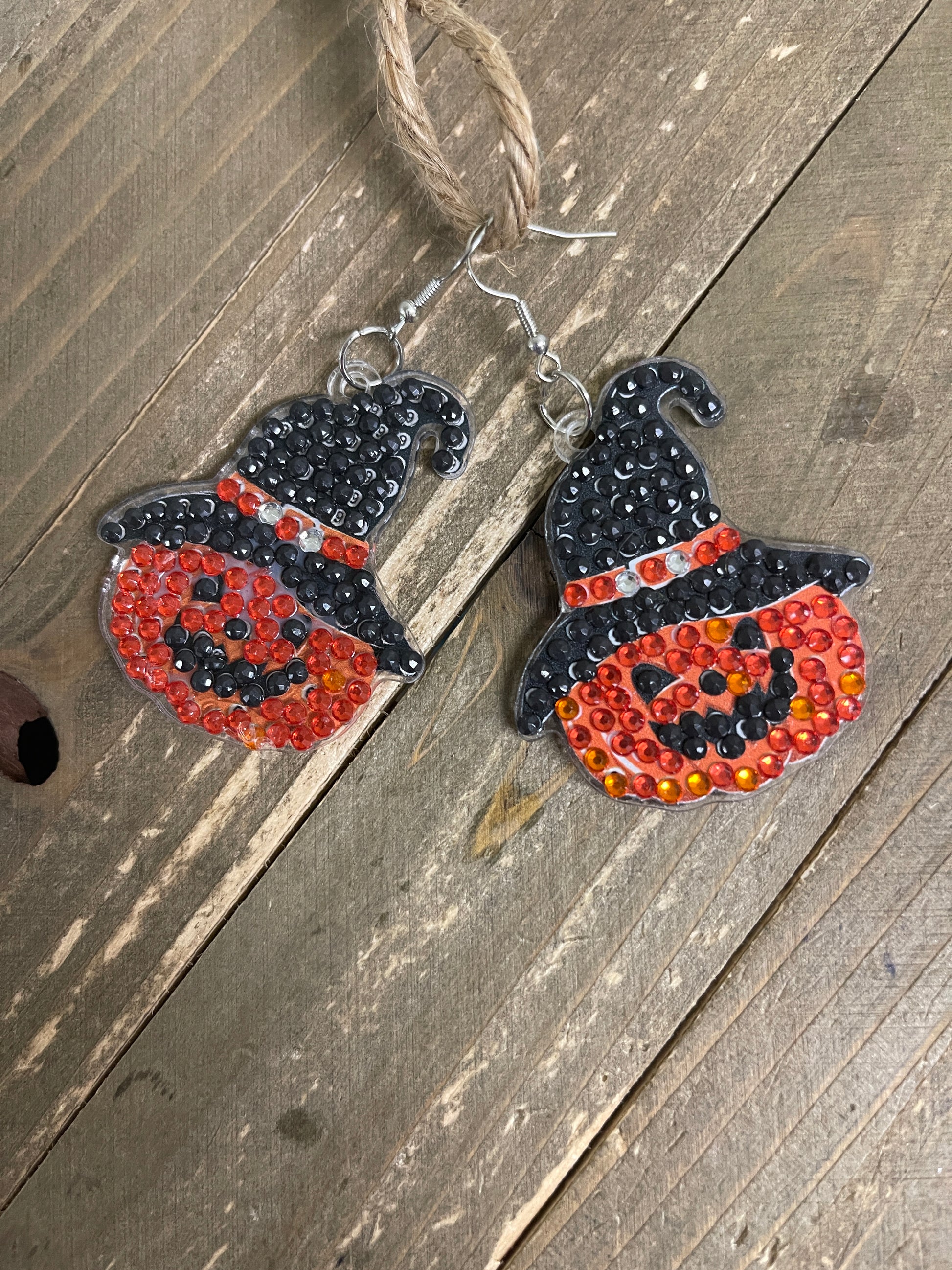 Jack-o-Latern; Diamond Painting; Halloween Theme; Wire EarringsPink tiful of LOVE
