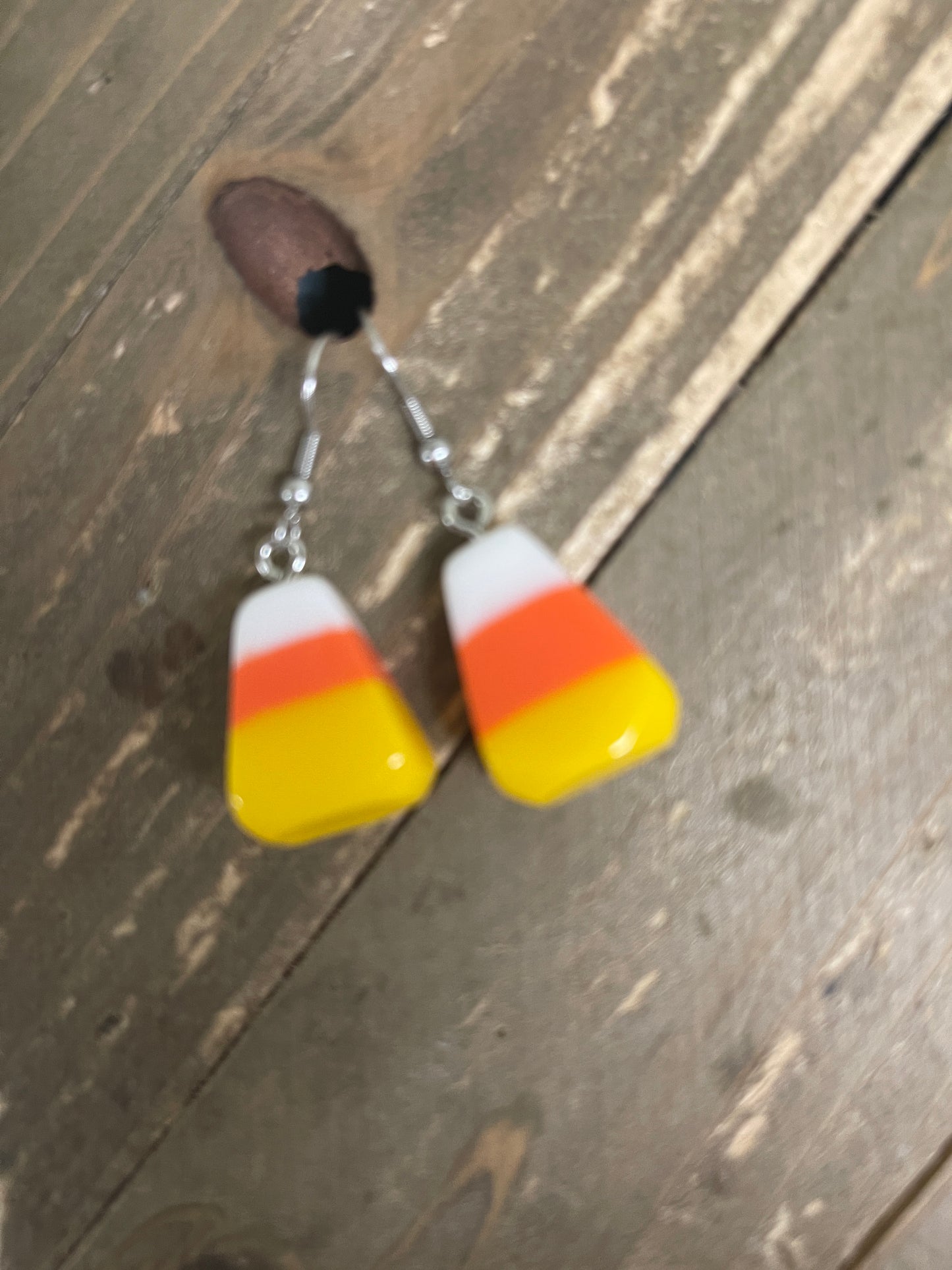 Candy Corn Wire EarringsPink tiful of LOVE
