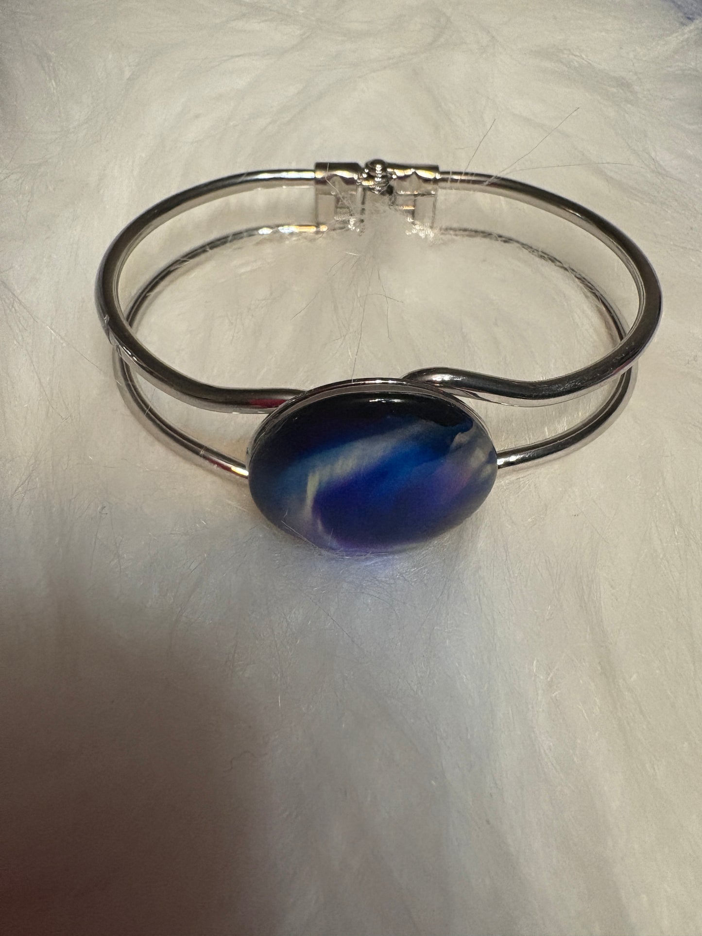 Aurora Lights Cabochon-2 Silver Bracelet