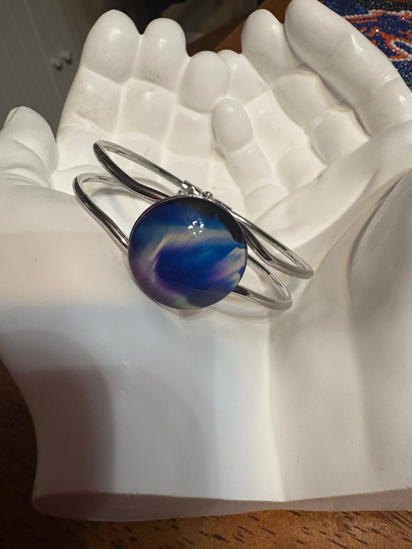 Aurora Lights Cabochon-2 Silver Bracelet