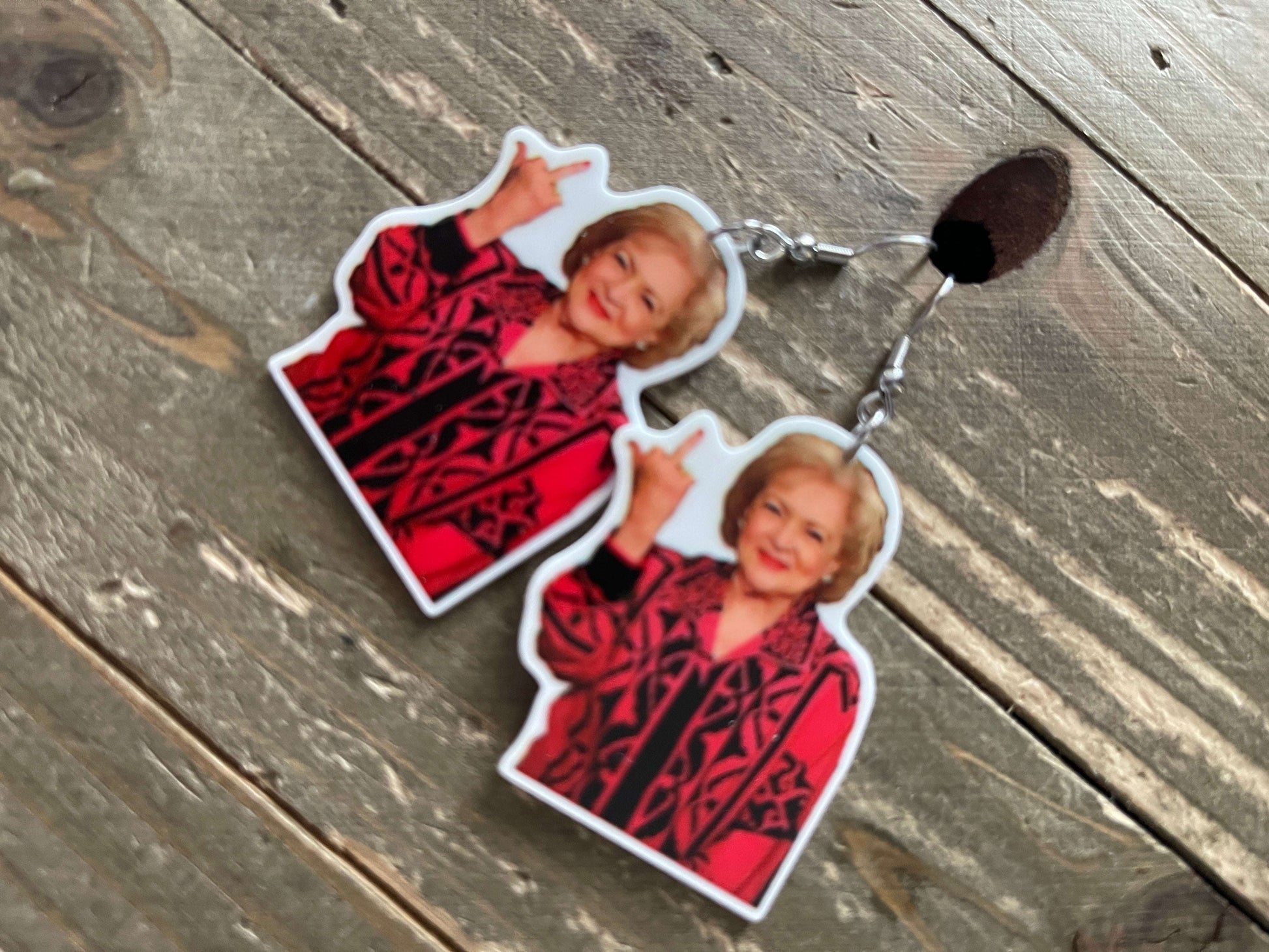 Betty White Wire EarringsPink tiful of LOVE