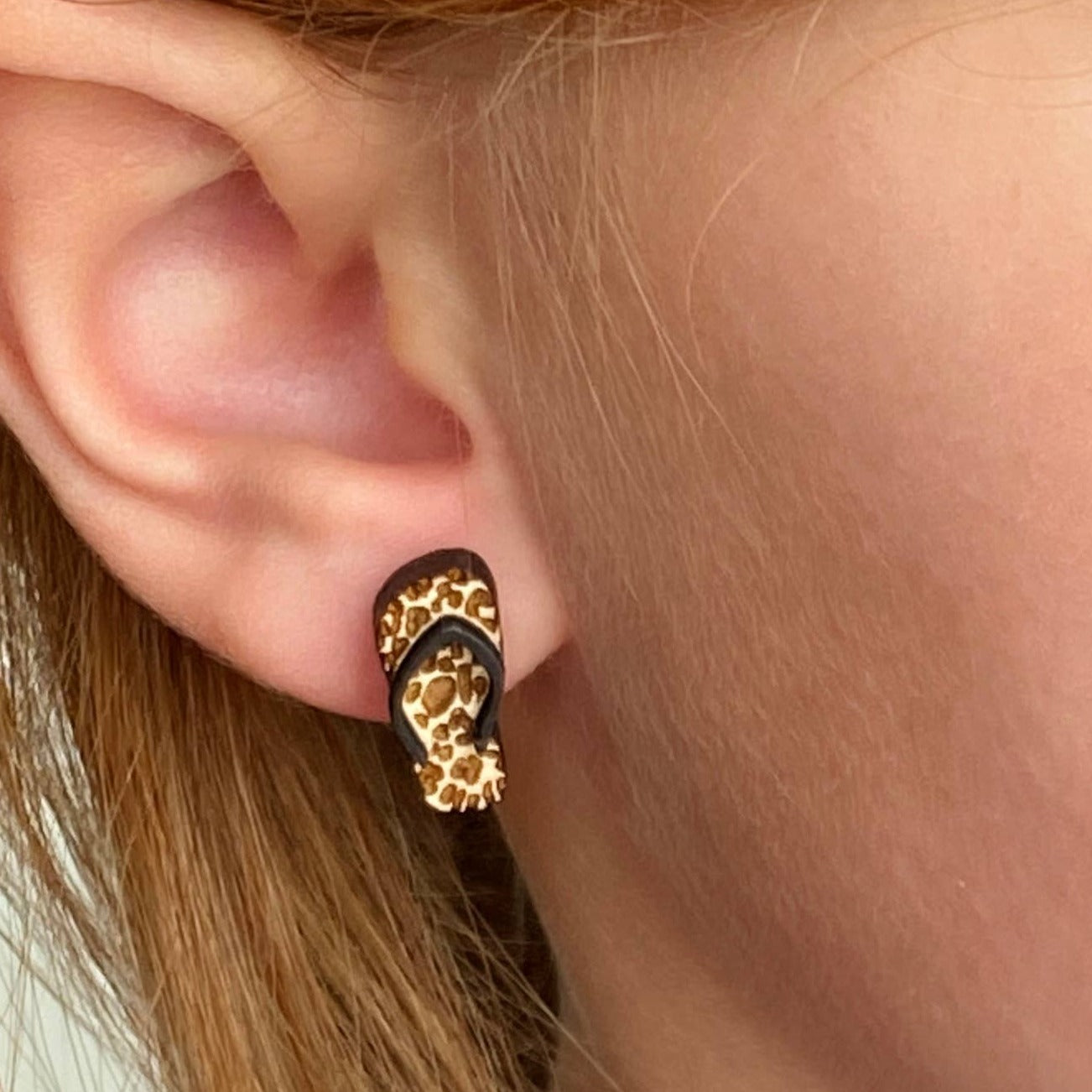 Perfect for the Beach Getaway Flip Flop earringsPink tiful of LOVE