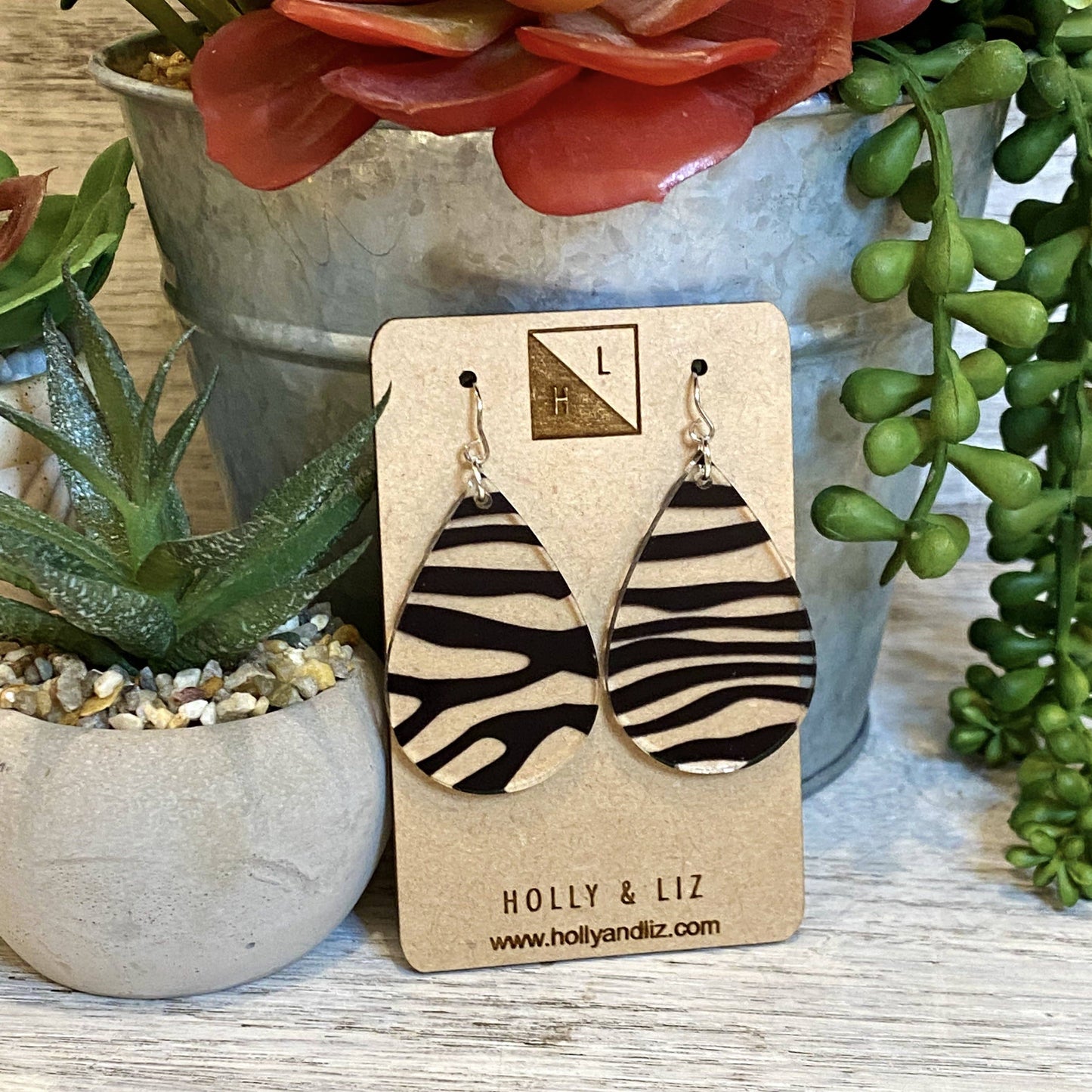 Clear Zebra Stripe Acrylic Drop wire earringsPink tiful of LOVE