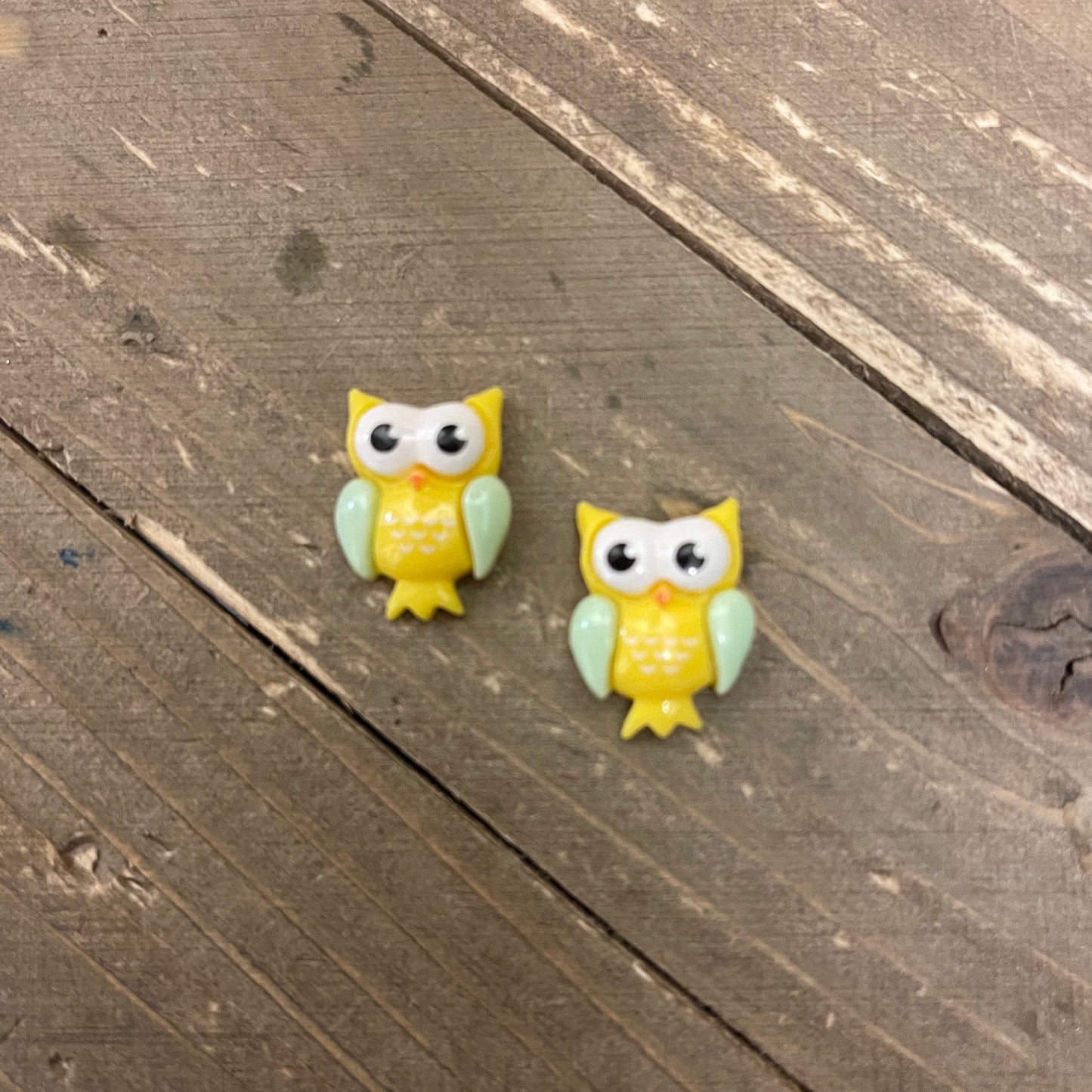 Owls in Pastel colors Stud Earrings (3 colors to choose from)Pink tiful of LOVE