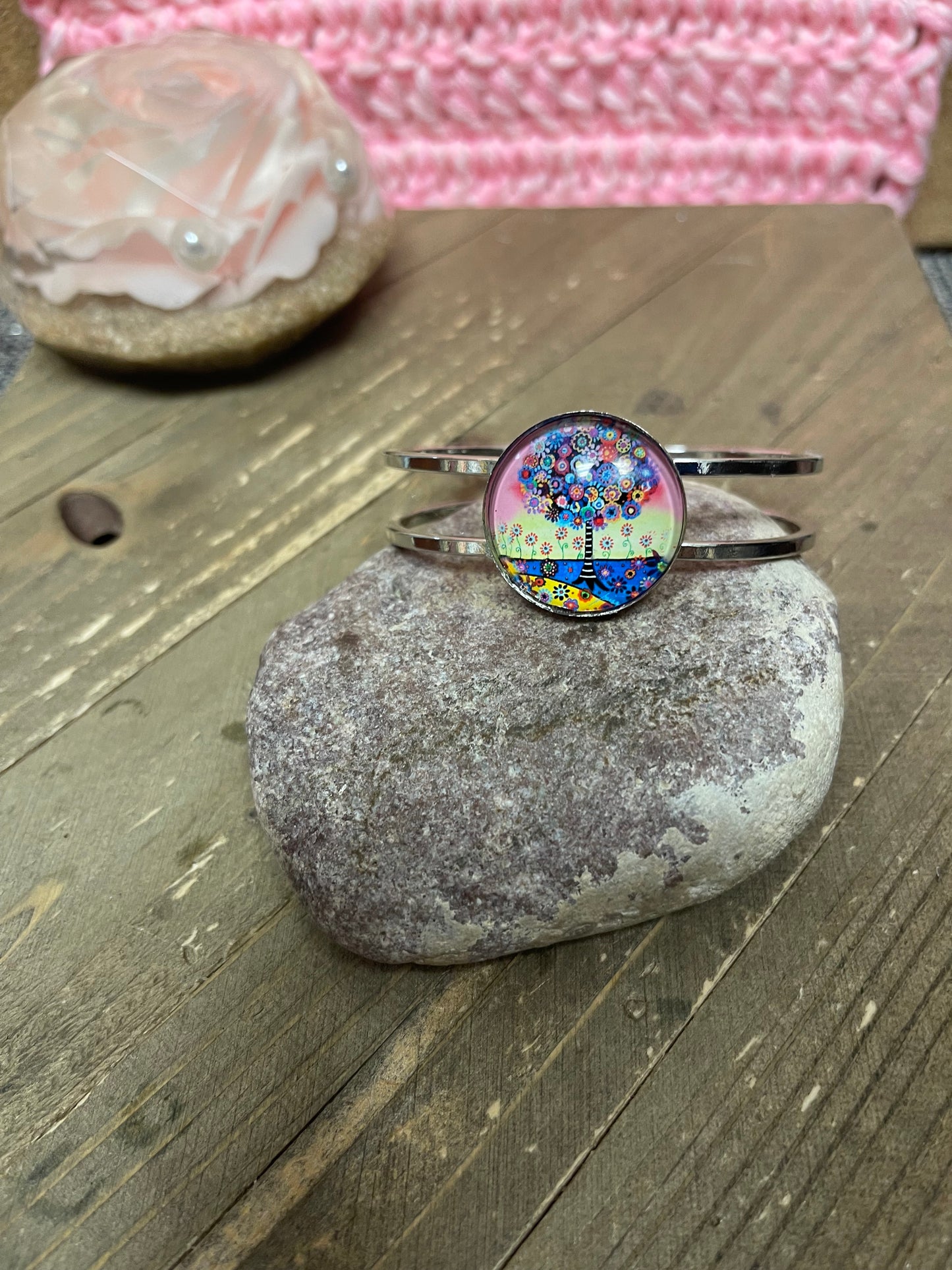 Tree of LIfe (BT211-21ToL) on a Single Silver Hinged BraceletPink tiful of LOVE