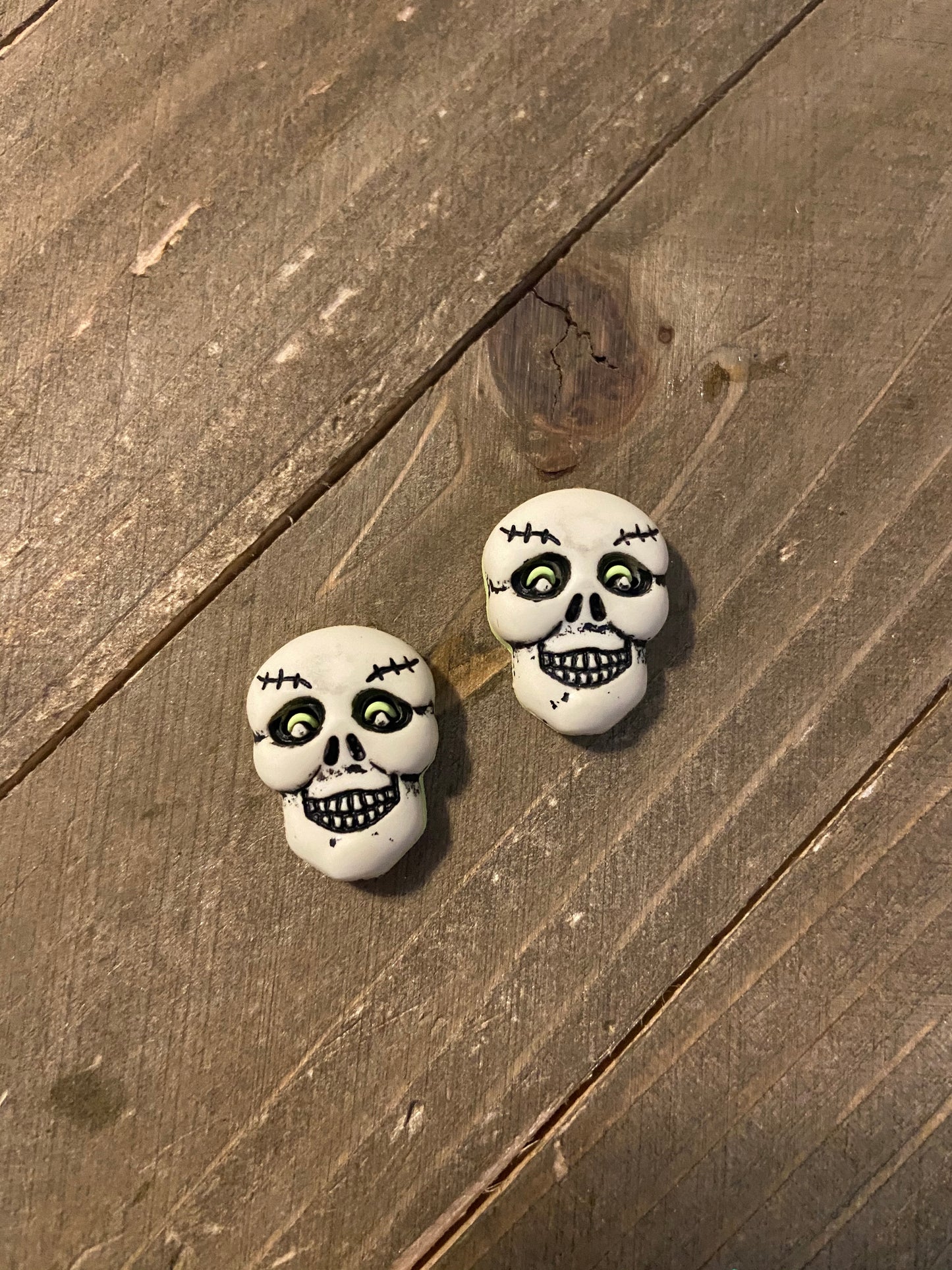 Happy Halloween Collection Stud EarringsPink tiful of LOVE