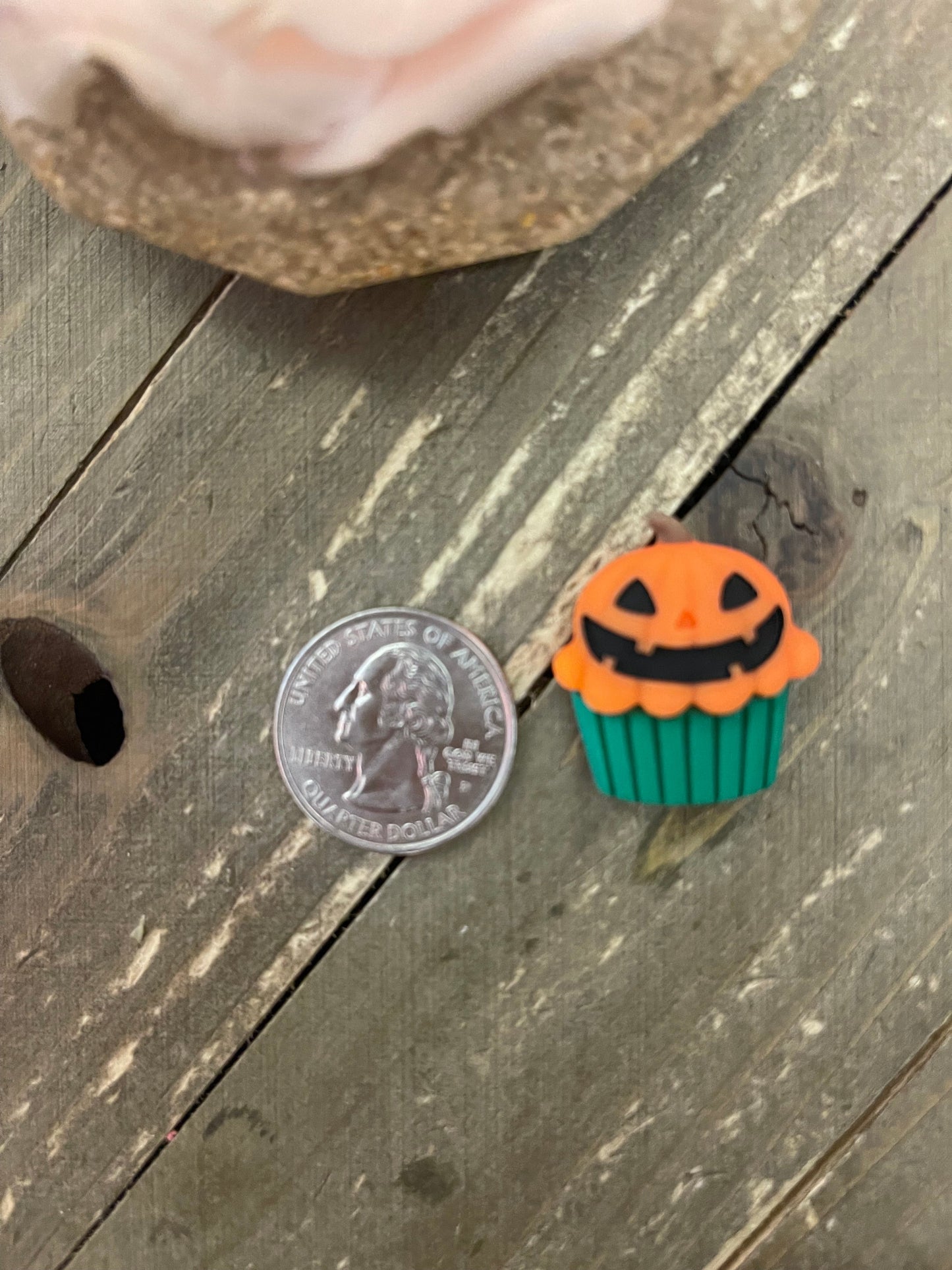 Halloween Cupcake Stud earrings- (4 to choose) (ER-308CC-CEC)Pink tiful of LOVE