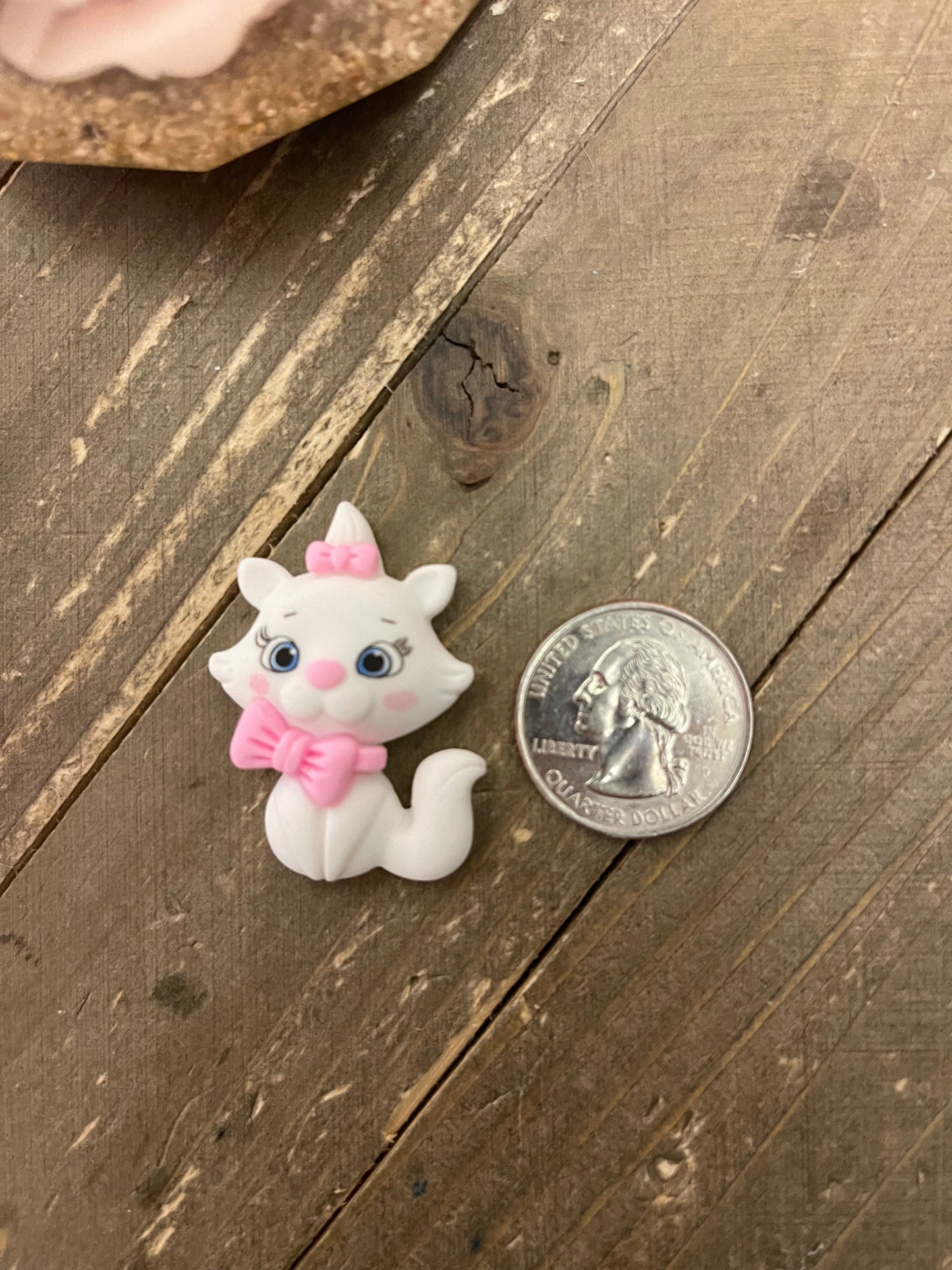 Fancy Cats Stud earrings(3 Colors to choose)Pink tiful of LOVE