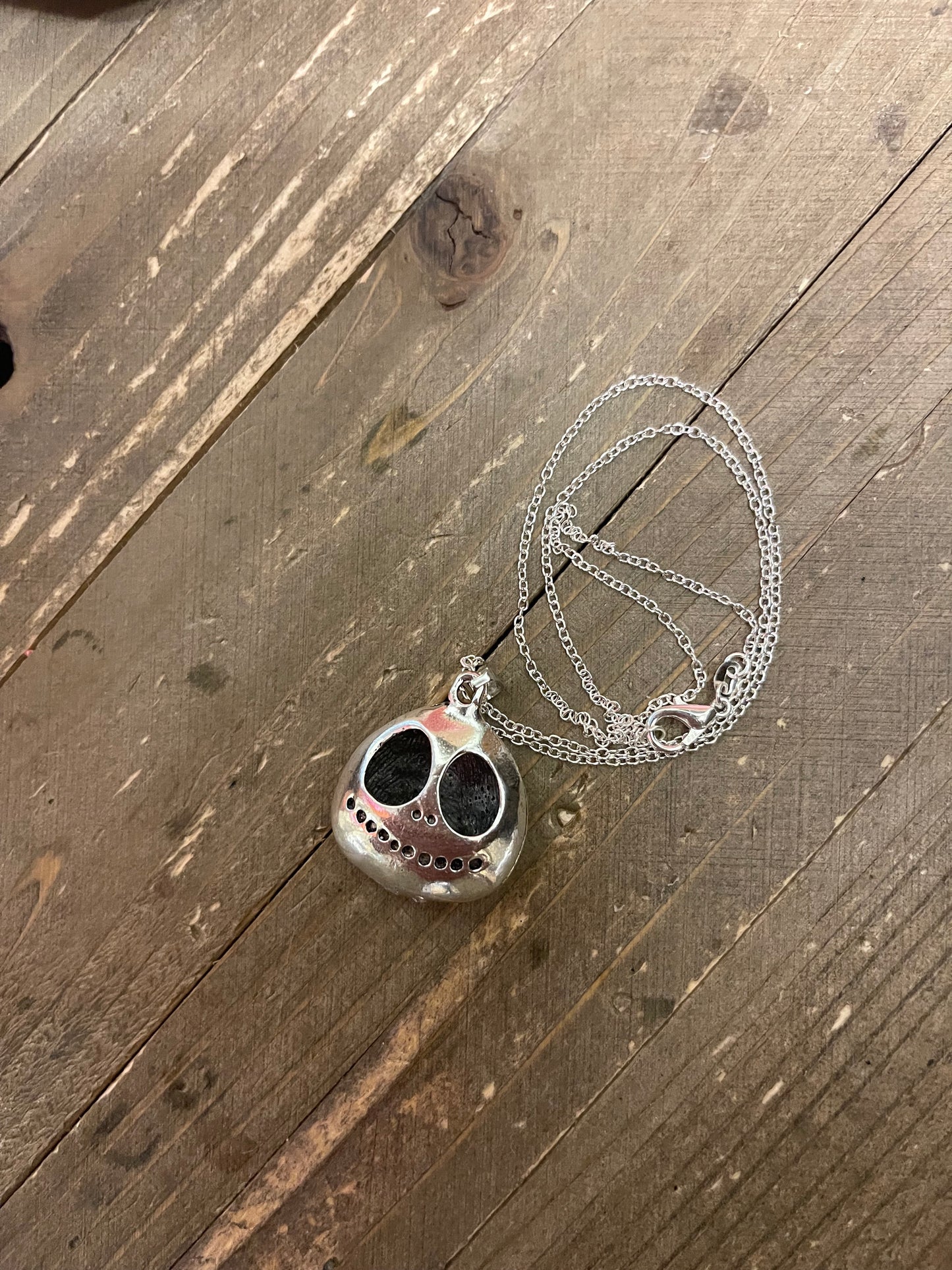 Skeleton Head Pendant on a Silver Chain (NK177-Skhead1)Pink tiful of LOVE