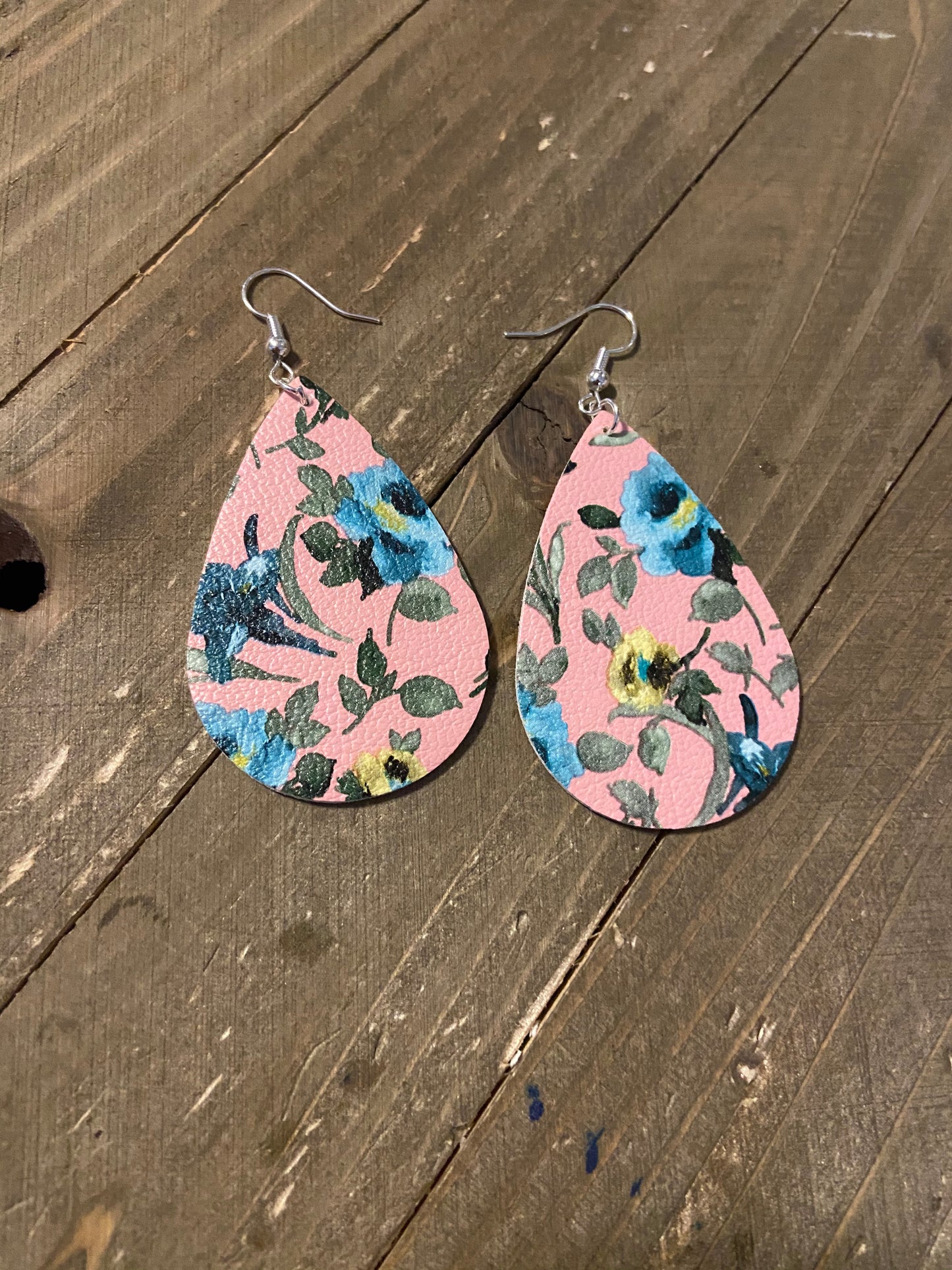 Leather Teardrop Drop Dangle Earrings (multiple choices)Pink tiful of LOVE