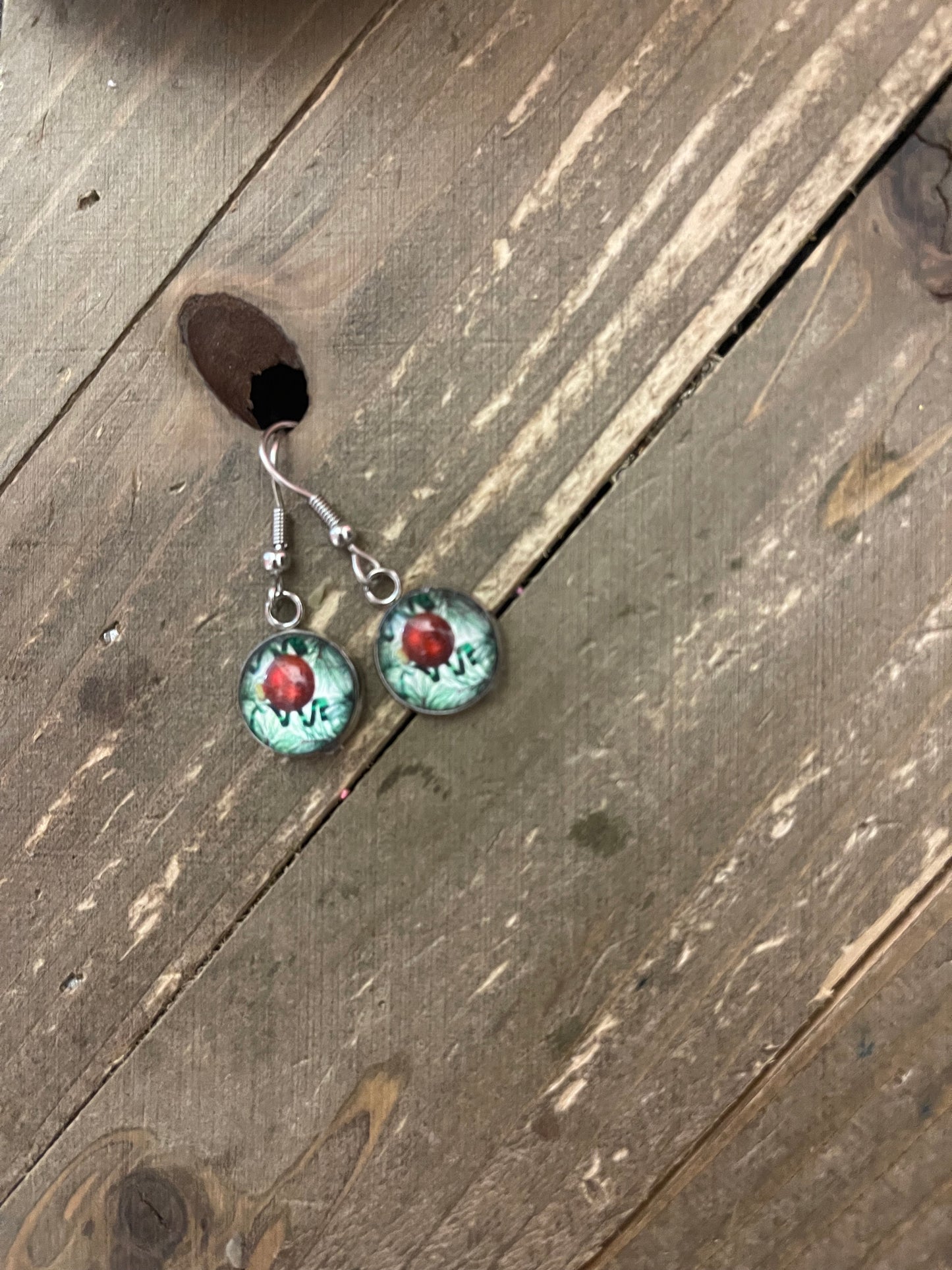 Deck the Halls Wire EarringsPink tiful of LOVE