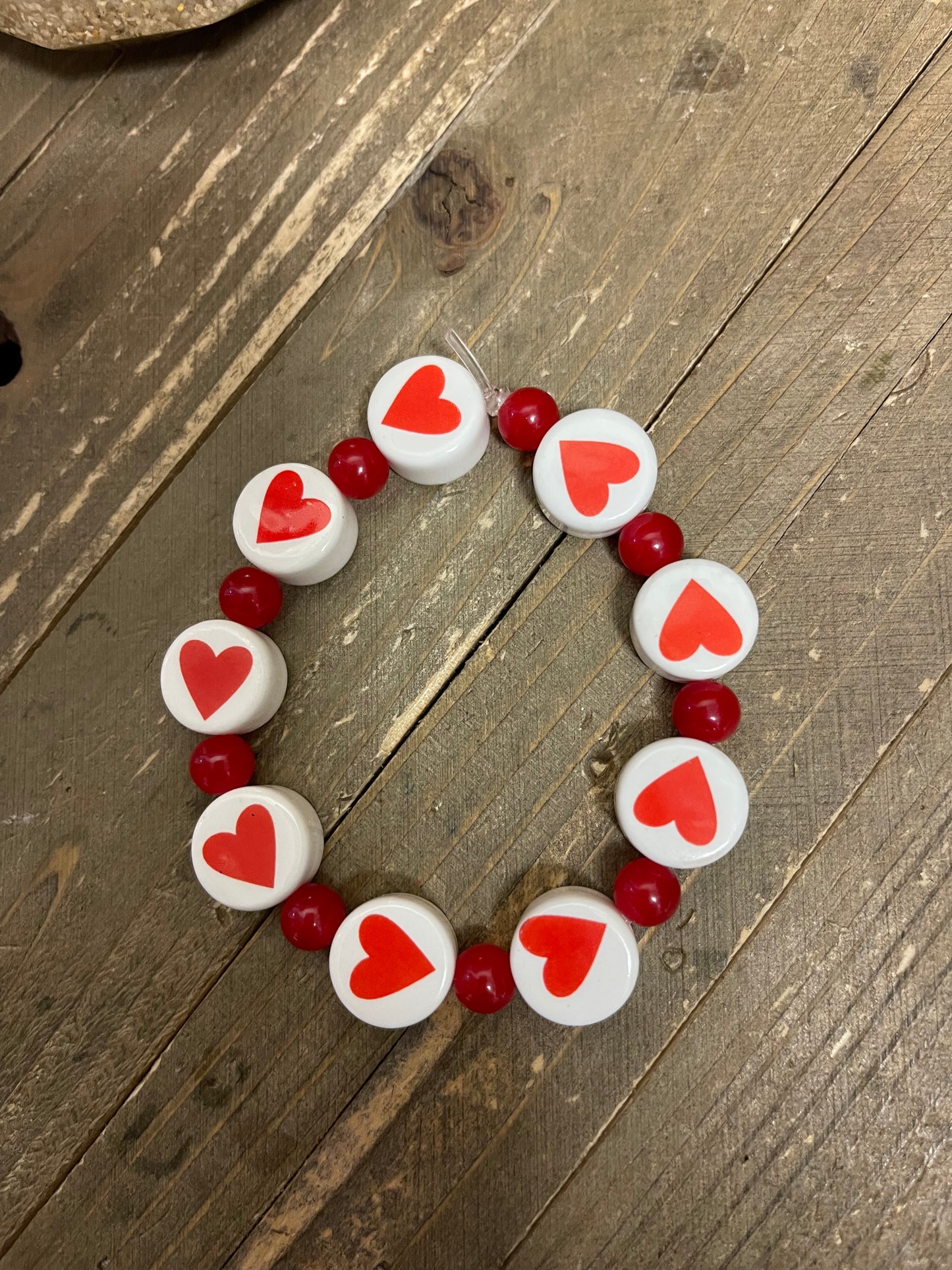 Red and White Ceramic Heart Bead Elastic/Stretch BraceletPink tiful of LOVE