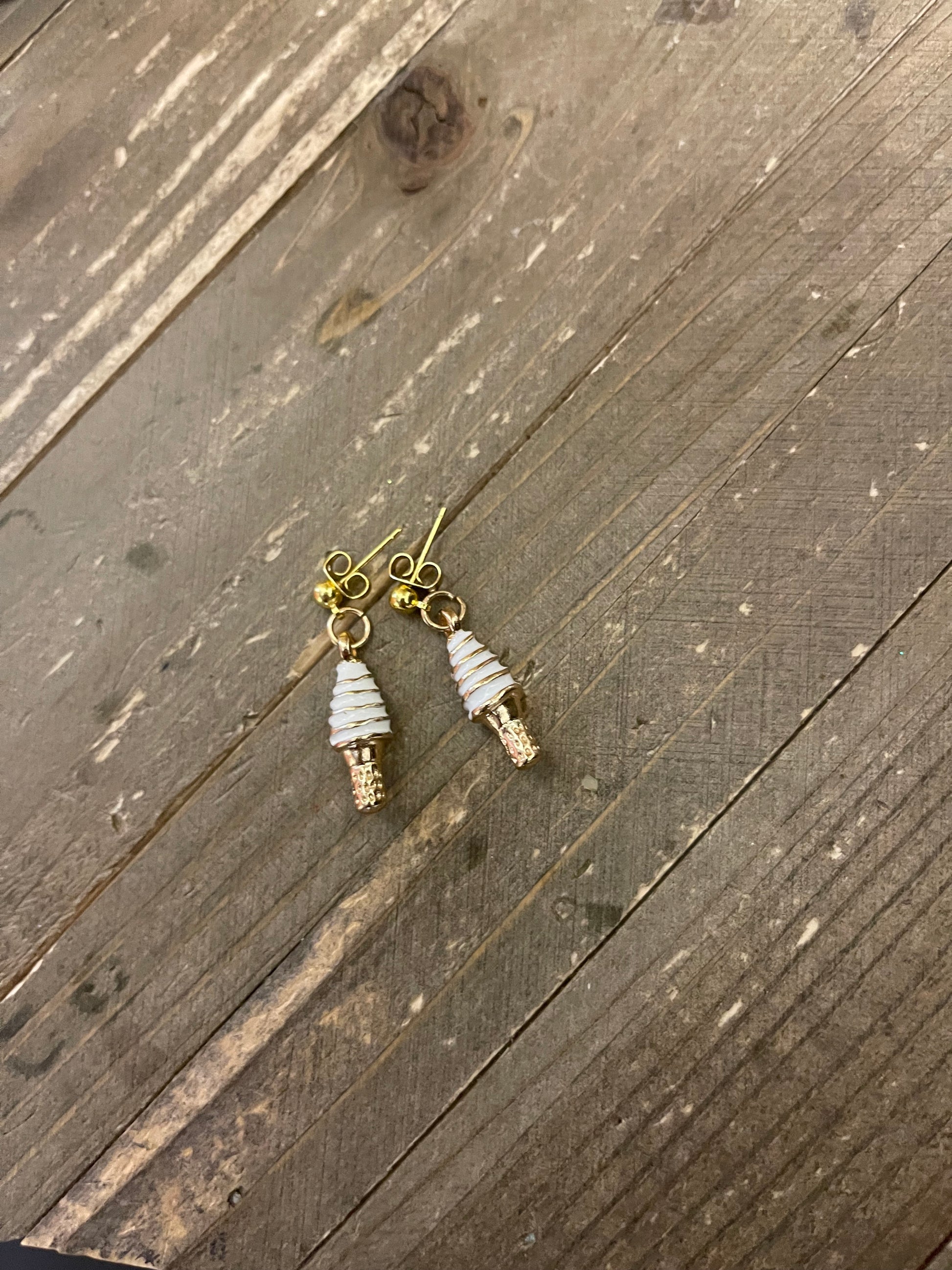 Snack Foods charm Ball Post Earring (6 snacks to choose)Pink tiful of LOVE