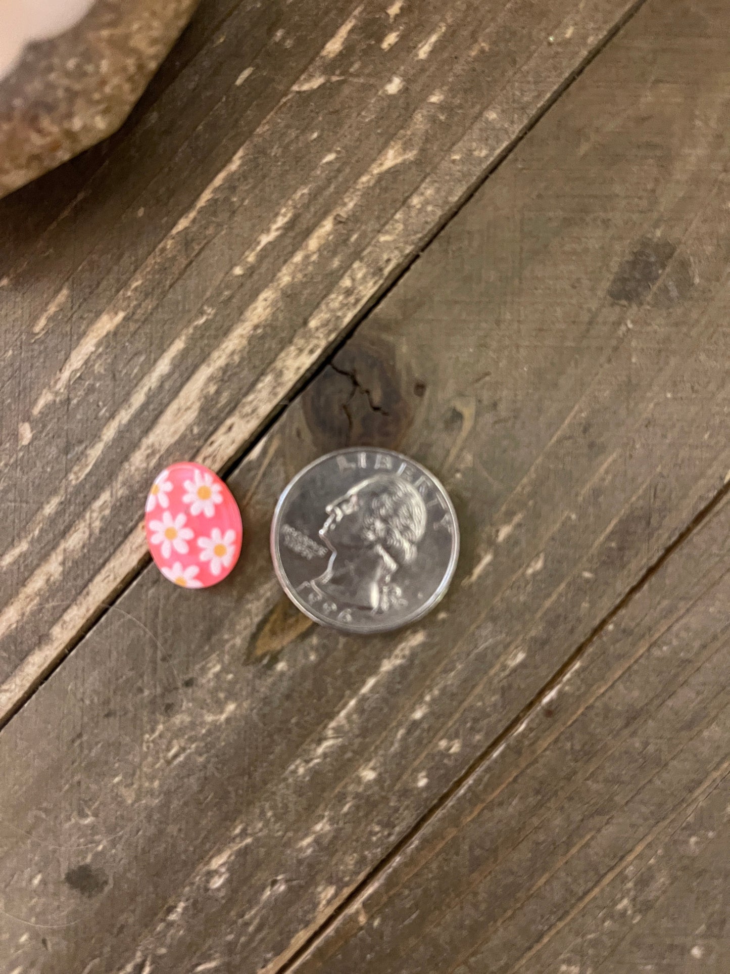 Daisy Easter Egg Stud EarringsPink tiful of LOVE