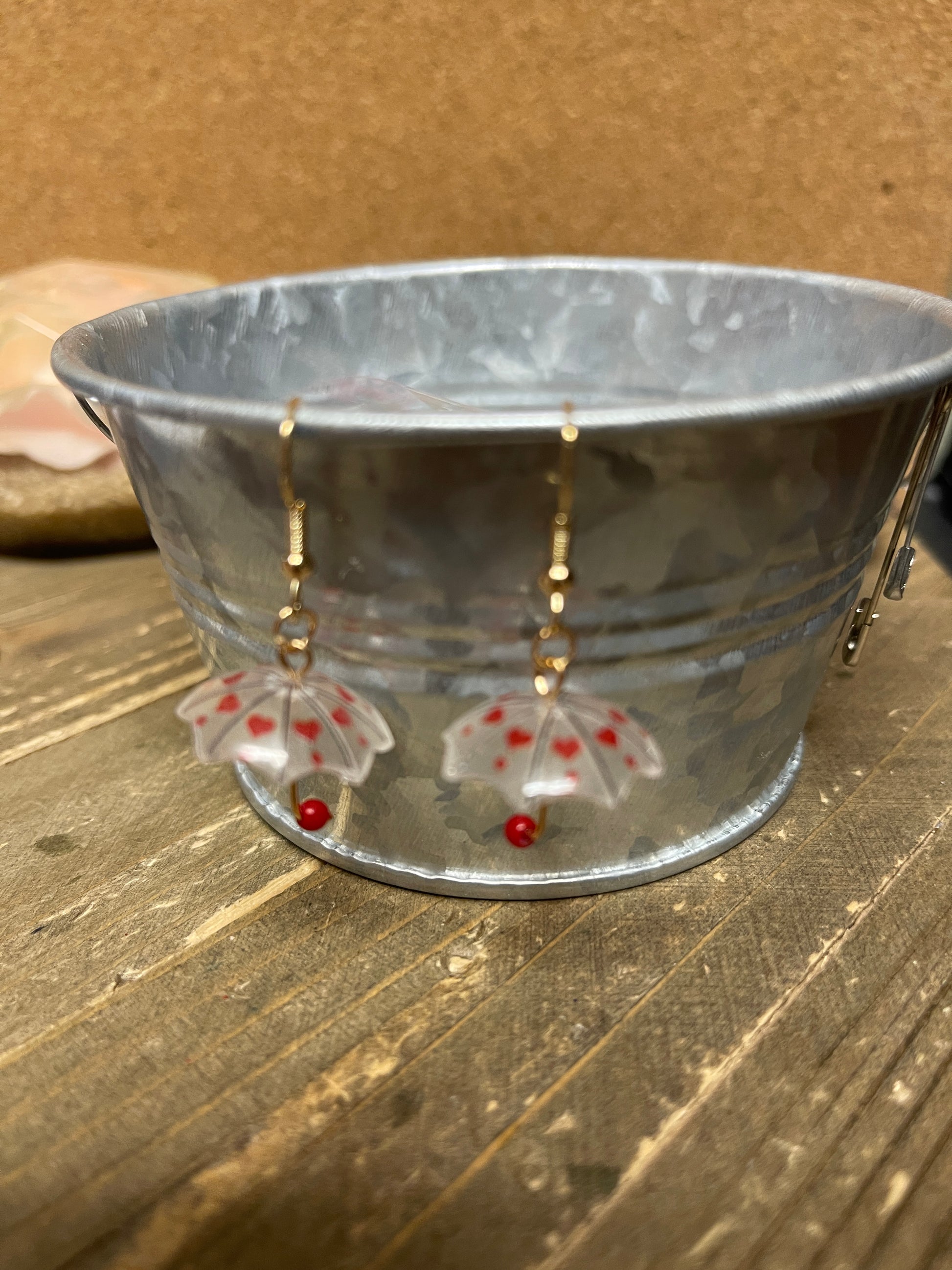 Heart Umbrella Charm Wire earringsPink tiful of LOVE