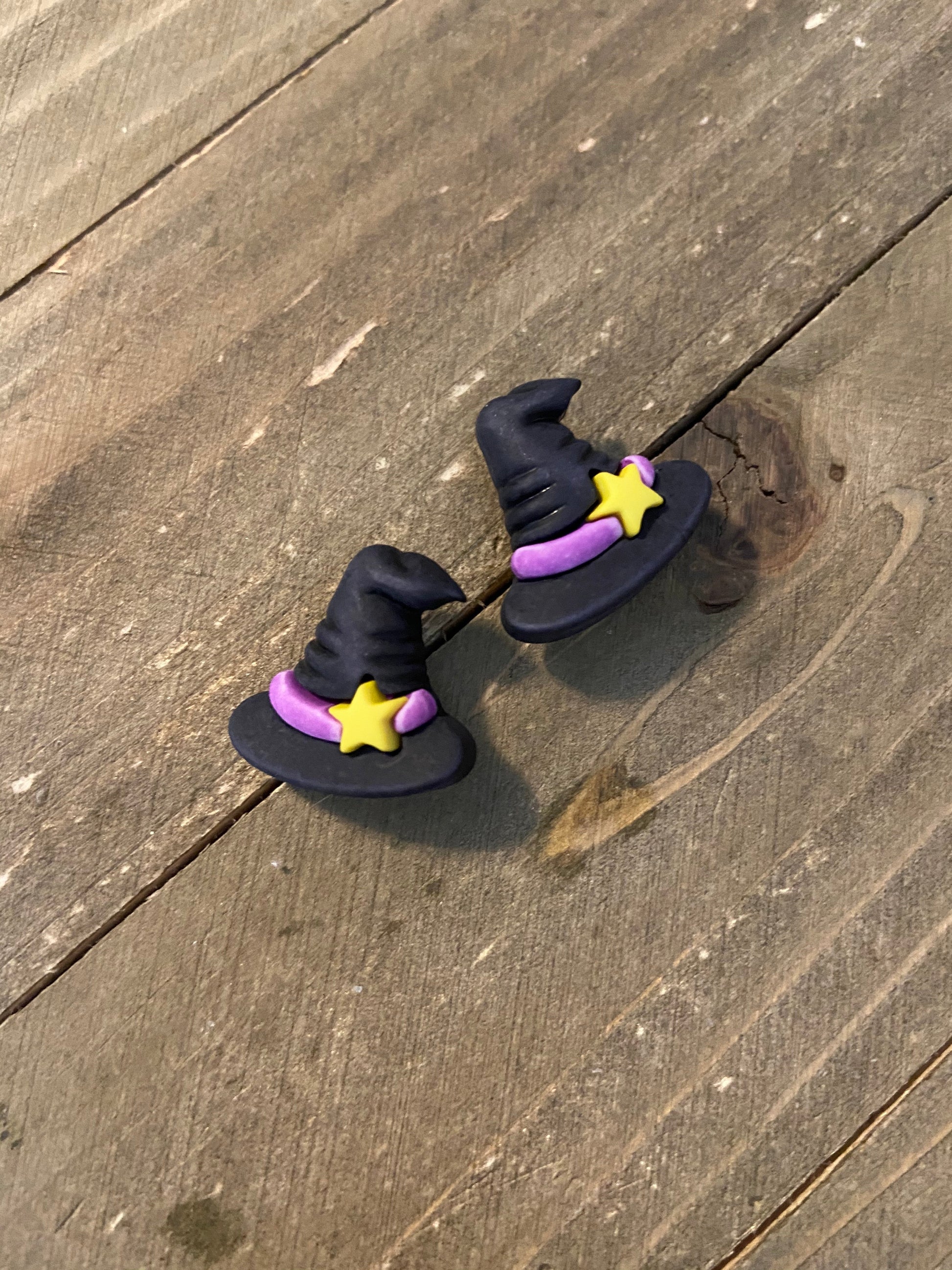 Witch's Hat Post EarringsPink tiful of LOVE
