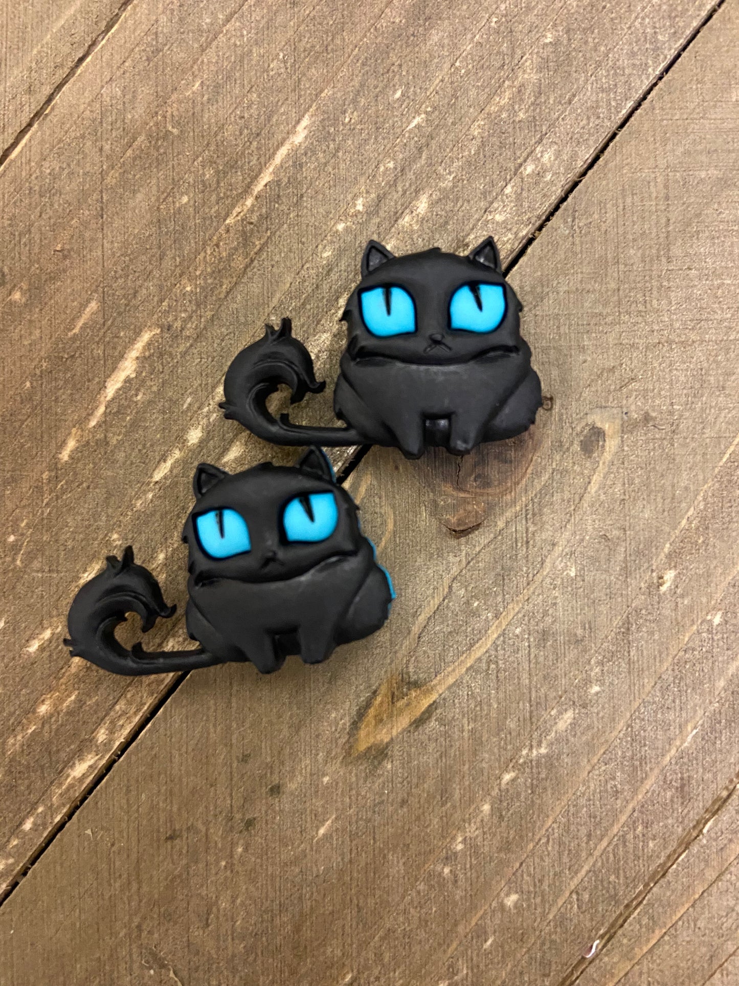 CREEPED Out Cats post earrings-Perfect for Fall Ear Bling (5 Cats to choose)Pink tiful of LOVE