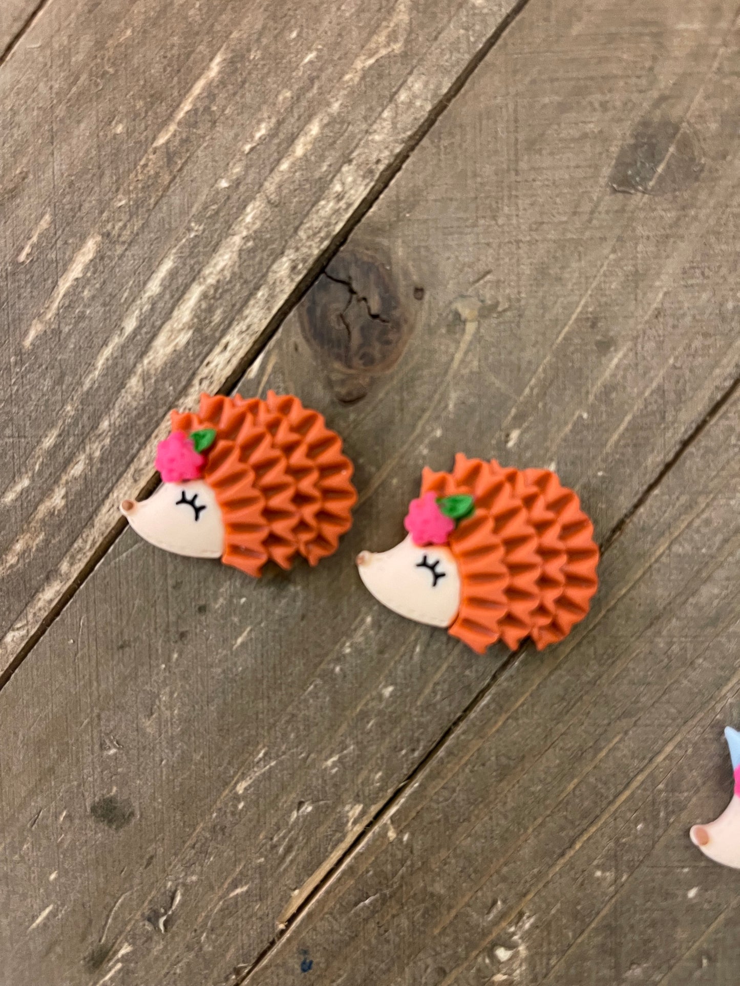 Lady Hedgehog Stud Earrings (5 colors to choose)Pink tiful of LOVE