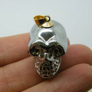 Skull Pendant on a gold Chain (NK177-Skull3Silver)Pink tiful of LOVE