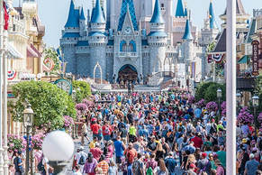 Crowds at Disney