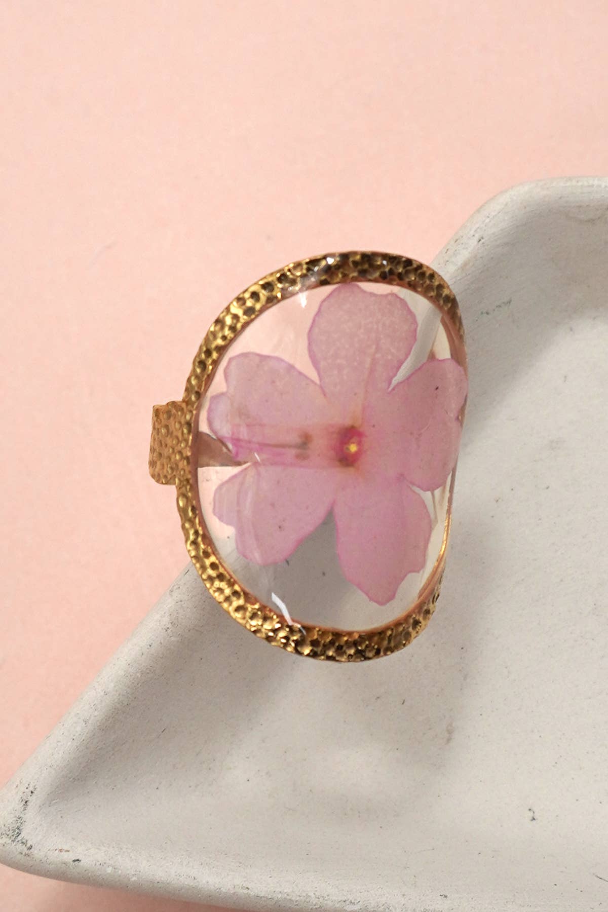 JOSSLYN by wall to wall - 18K STAINLESS STEEL TARNISH FREE FLORAL RINGS | 40R104: HEART APRICOT