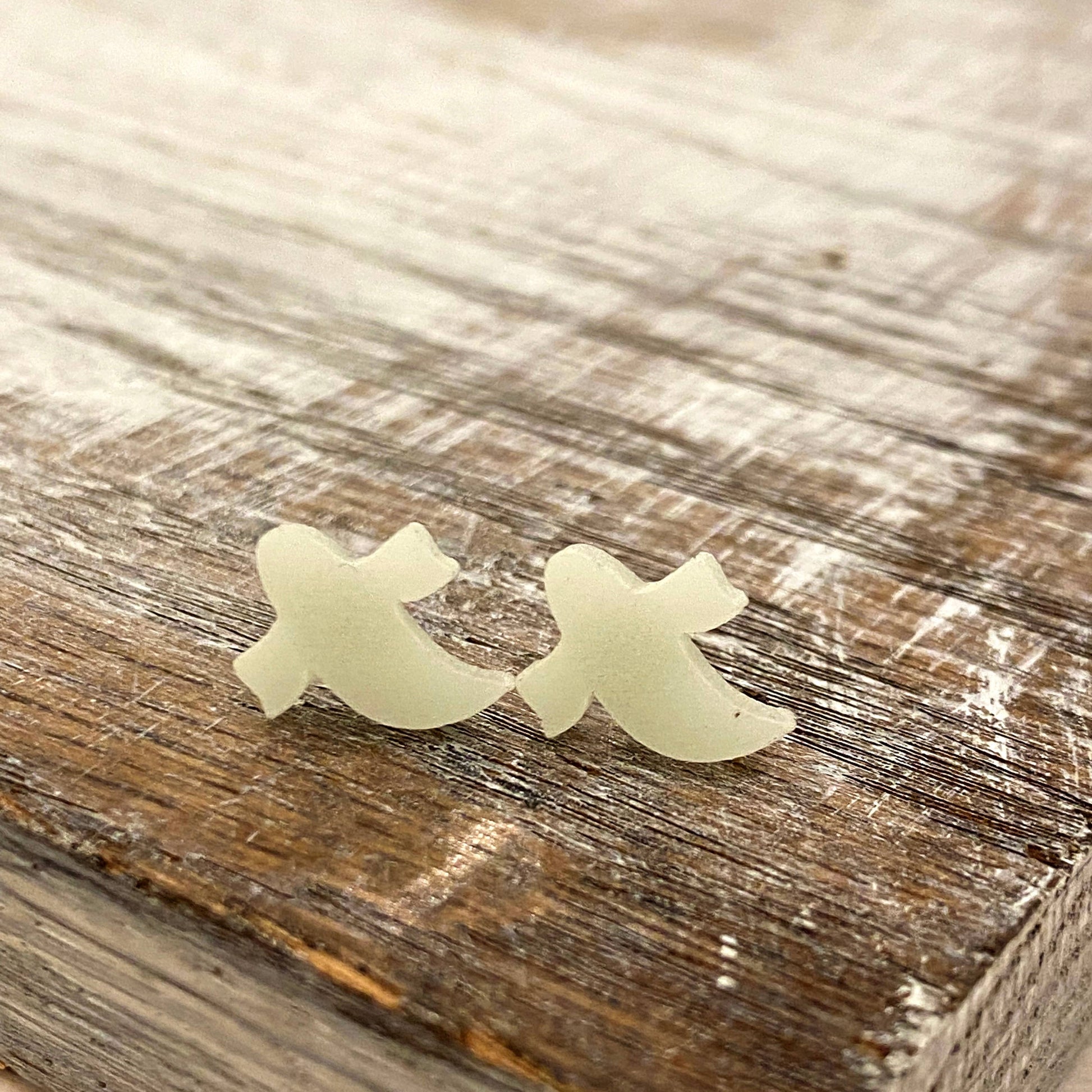 Glow in the Dark Ghost Stud EarringsPink tiful of LOVE