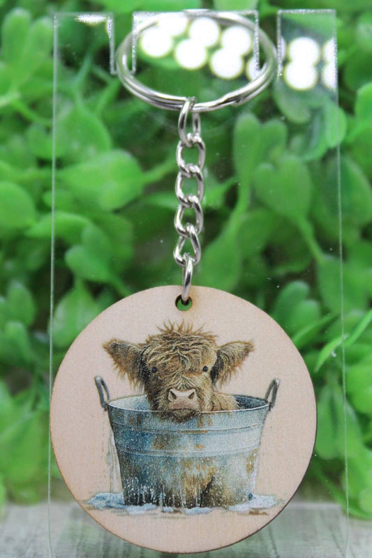 🐮 Highland Cow in a Bucket Wooden Keychain