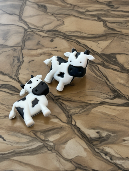 Barnyard Cow Stud Earrings – Cute Plastic Farm Animal Jewelry