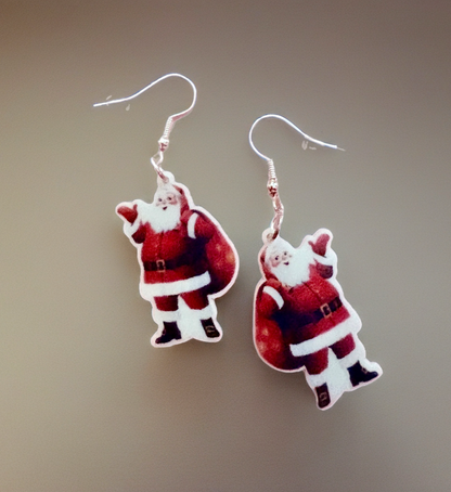 Classic Santa Claus Dangle Earrings – Festive Acrylic Holiday Jewelry