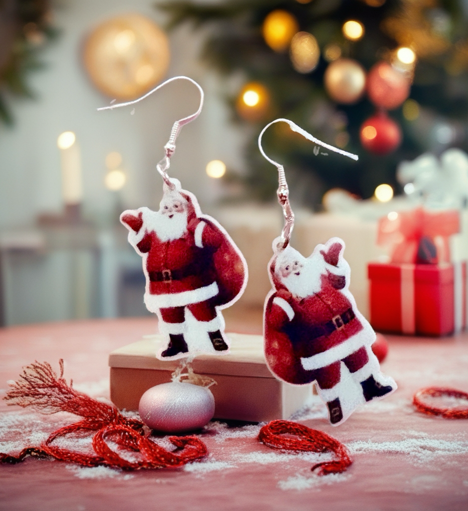 Classic Santa Claus Dangle Earrings – Festive Acrylic Holiday Jewelry