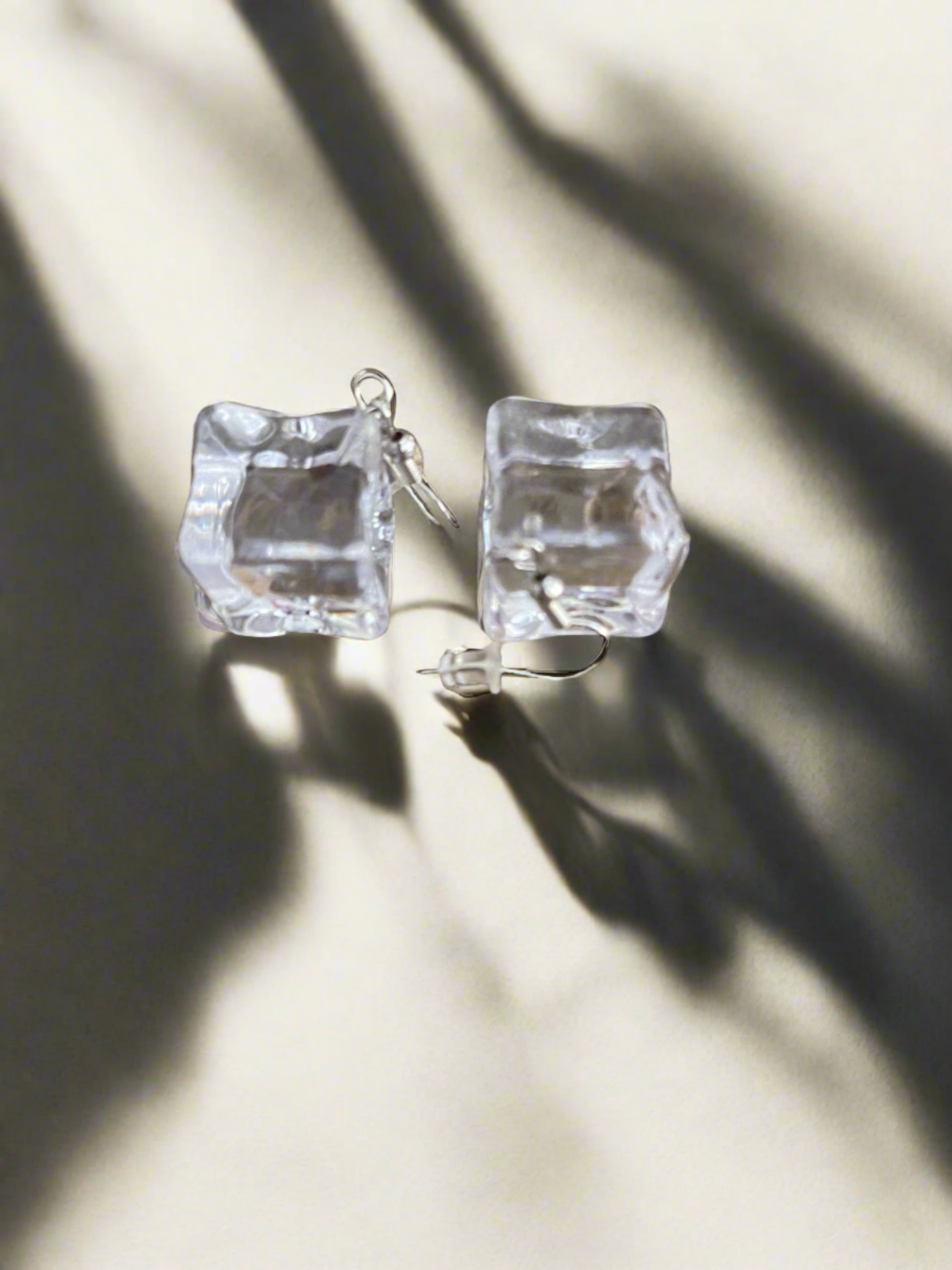 Ice Cube Wire EarringsPink tiful of LOVE
