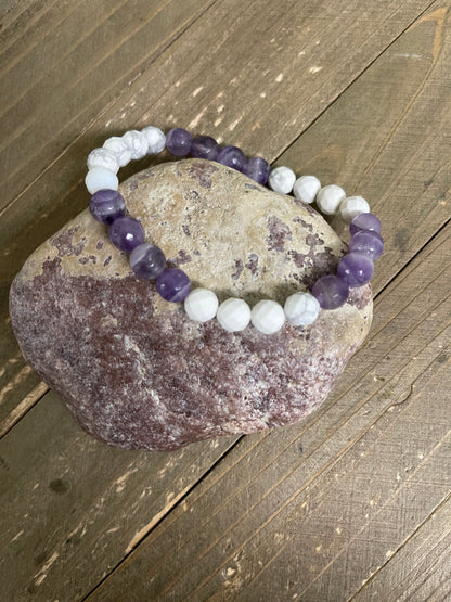 love and Luck beaded Stretch braceletPink tiful of LOVE