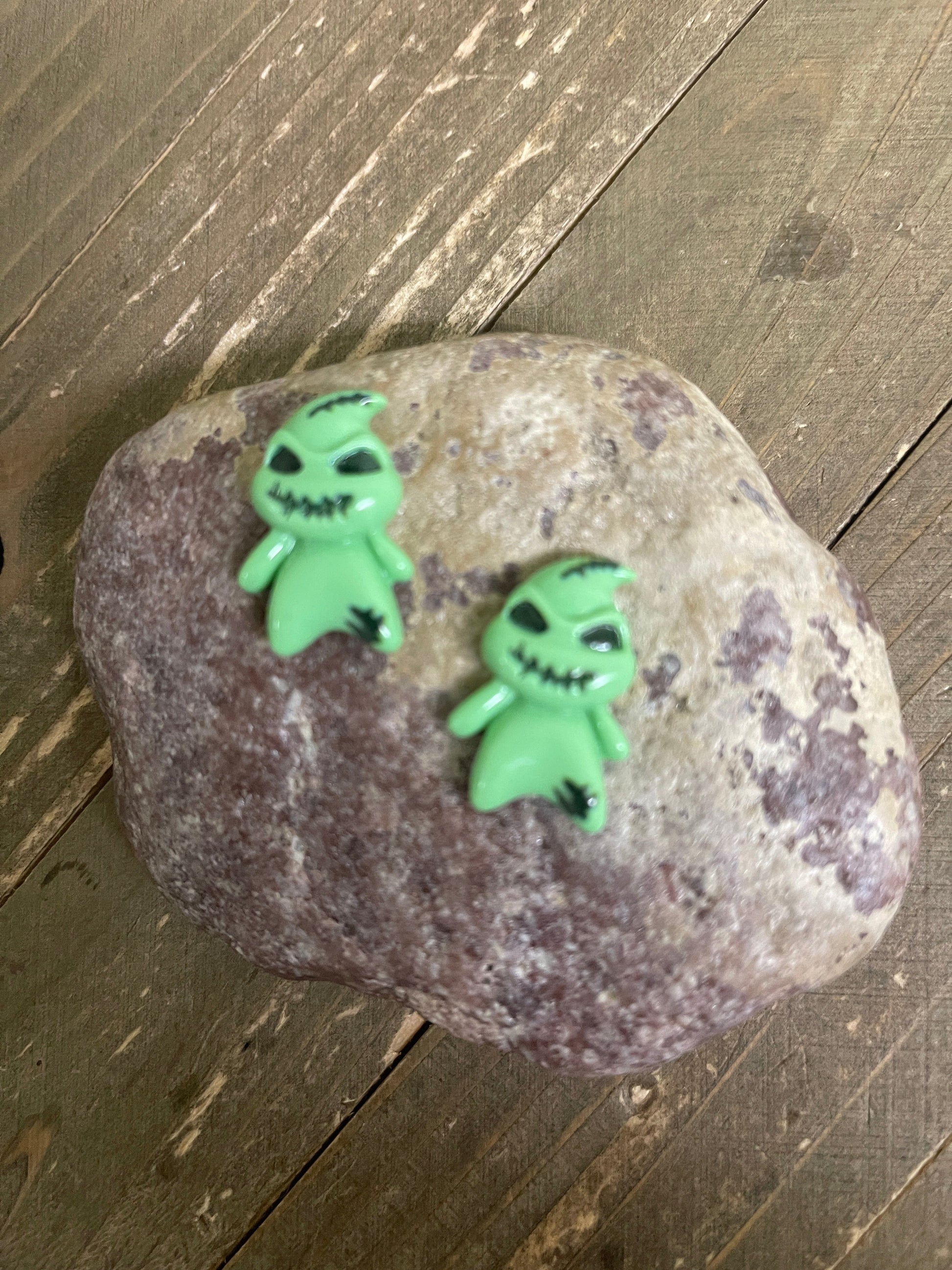 GREEN MACHINE MONSTER Stud EarringsPink tiful of LOVE